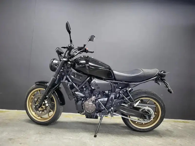 Yamaha XSR 700 - foto 7