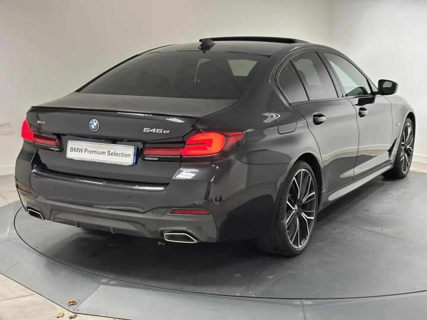 BMW 545 545eA xDrive 394ch M Sport Steptronic Noir - 2