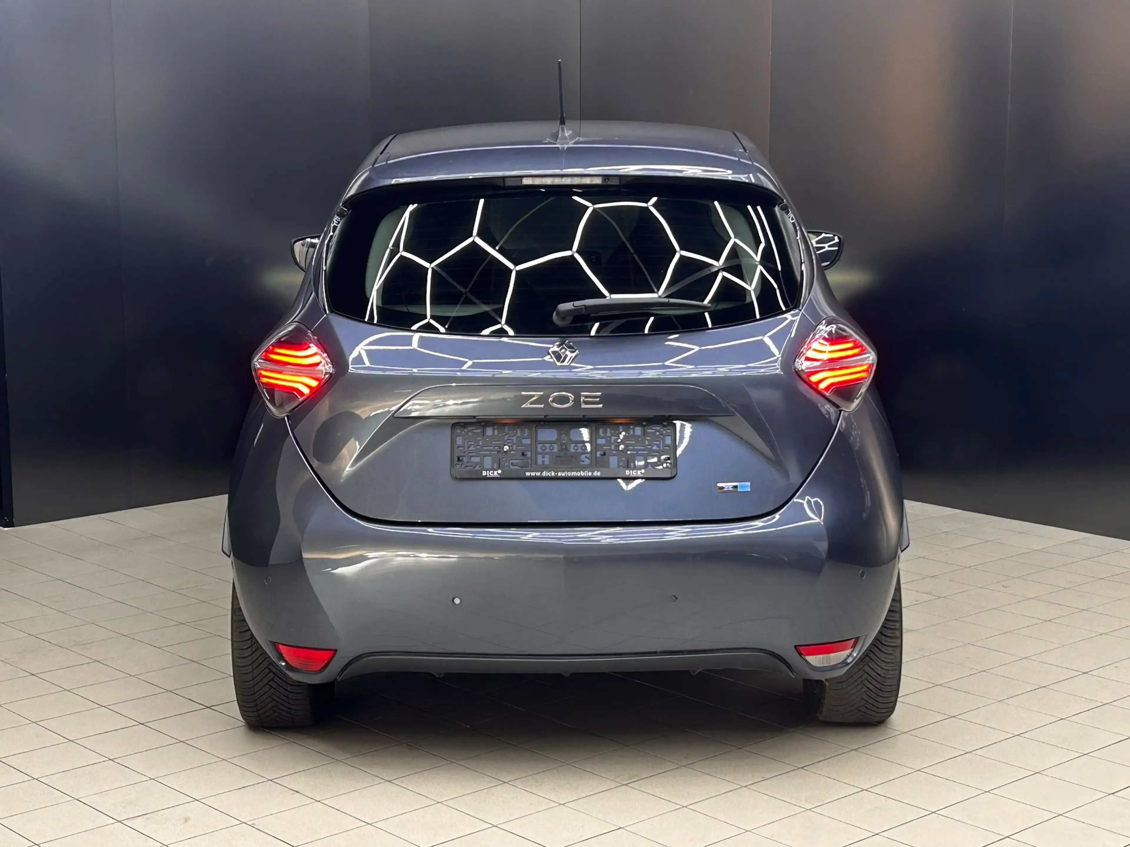 Renault ZOE Intens BATTERIE INCLUS+NAV+KAM+VIRTU+SHZ+TEM — photo 7