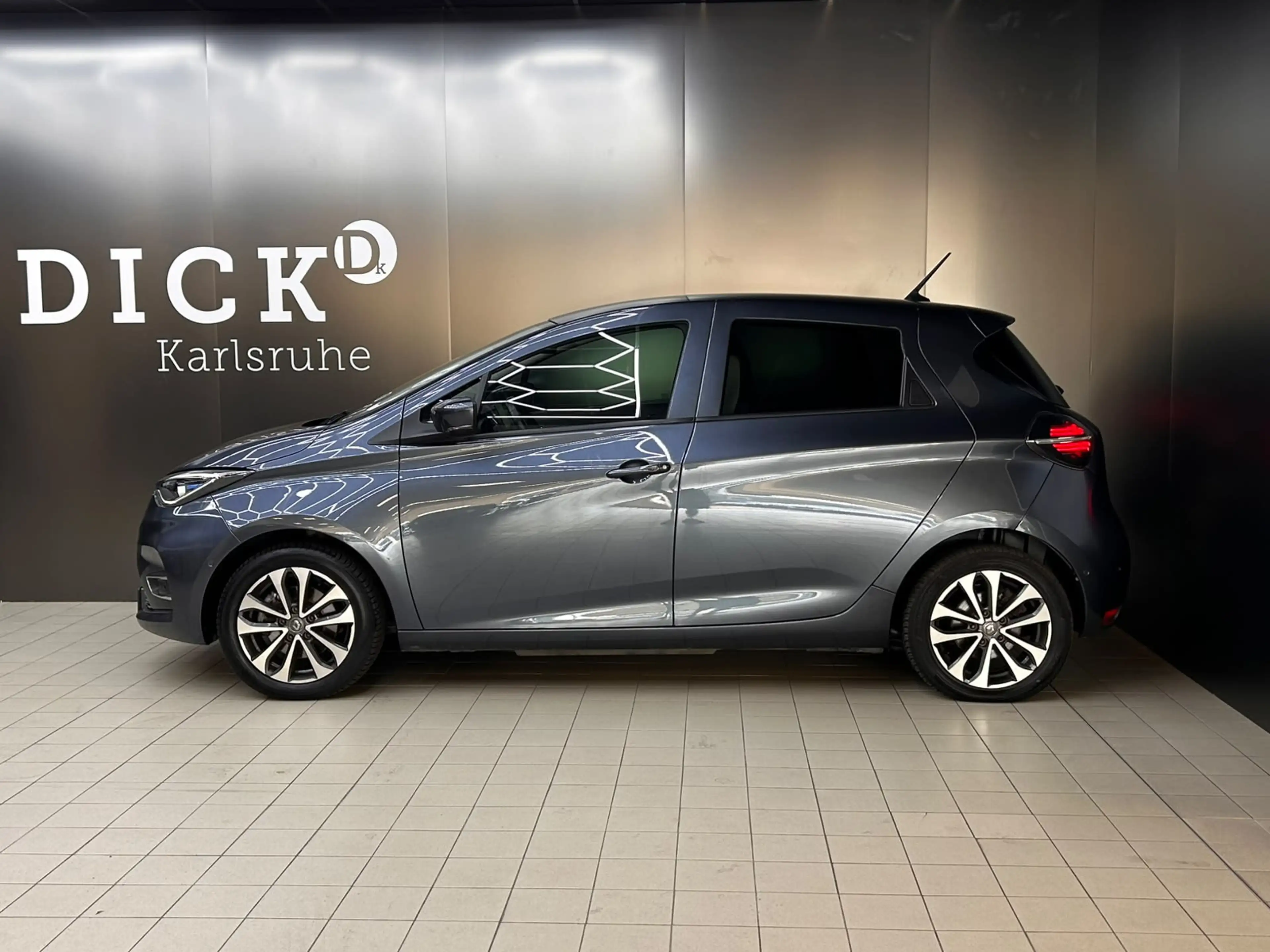 Renault ZOE Intens BATTERIE INCLUS+NAV+KAM+VIRTU+SHZ+TEM — photo 5