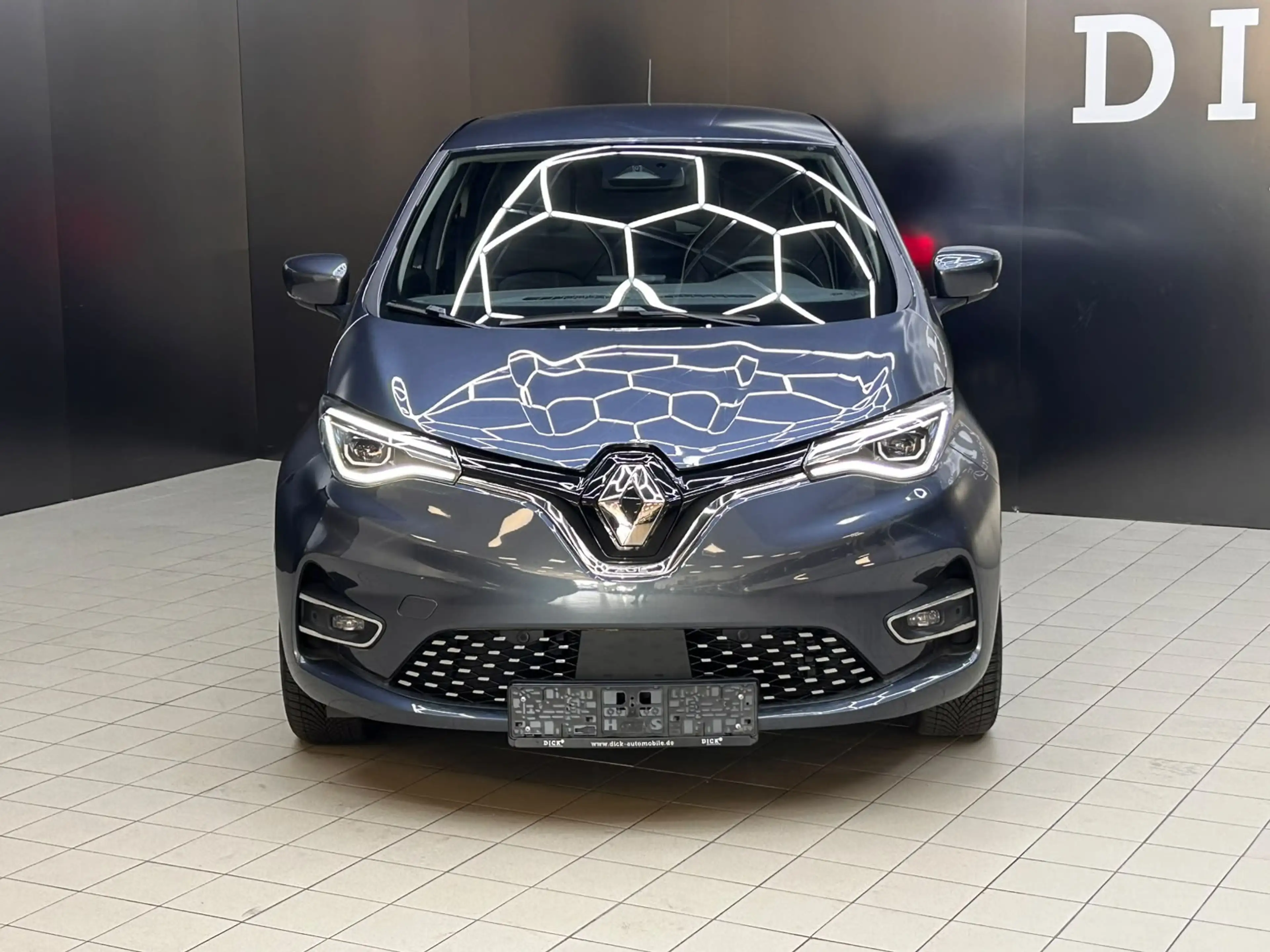 Renault ZOE Intens BATTERIE INCLUS+NAV+KAM+VIRTU+SHZ+TEM — photo 3