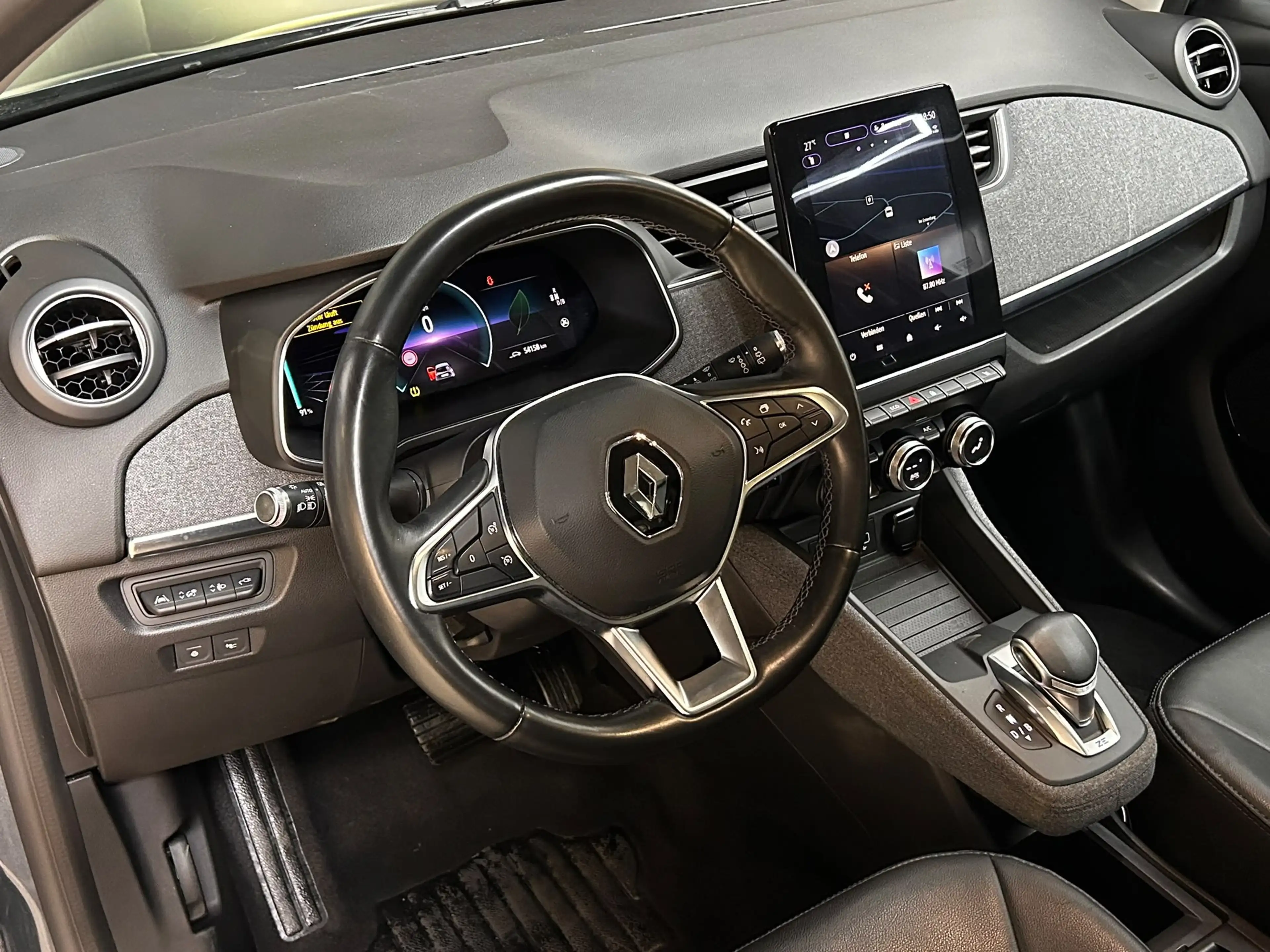 Renault ZOE Intens BATTERIE INCLUS+NAV+KAM+VIRTU+SHZ+TEM — photo 13
