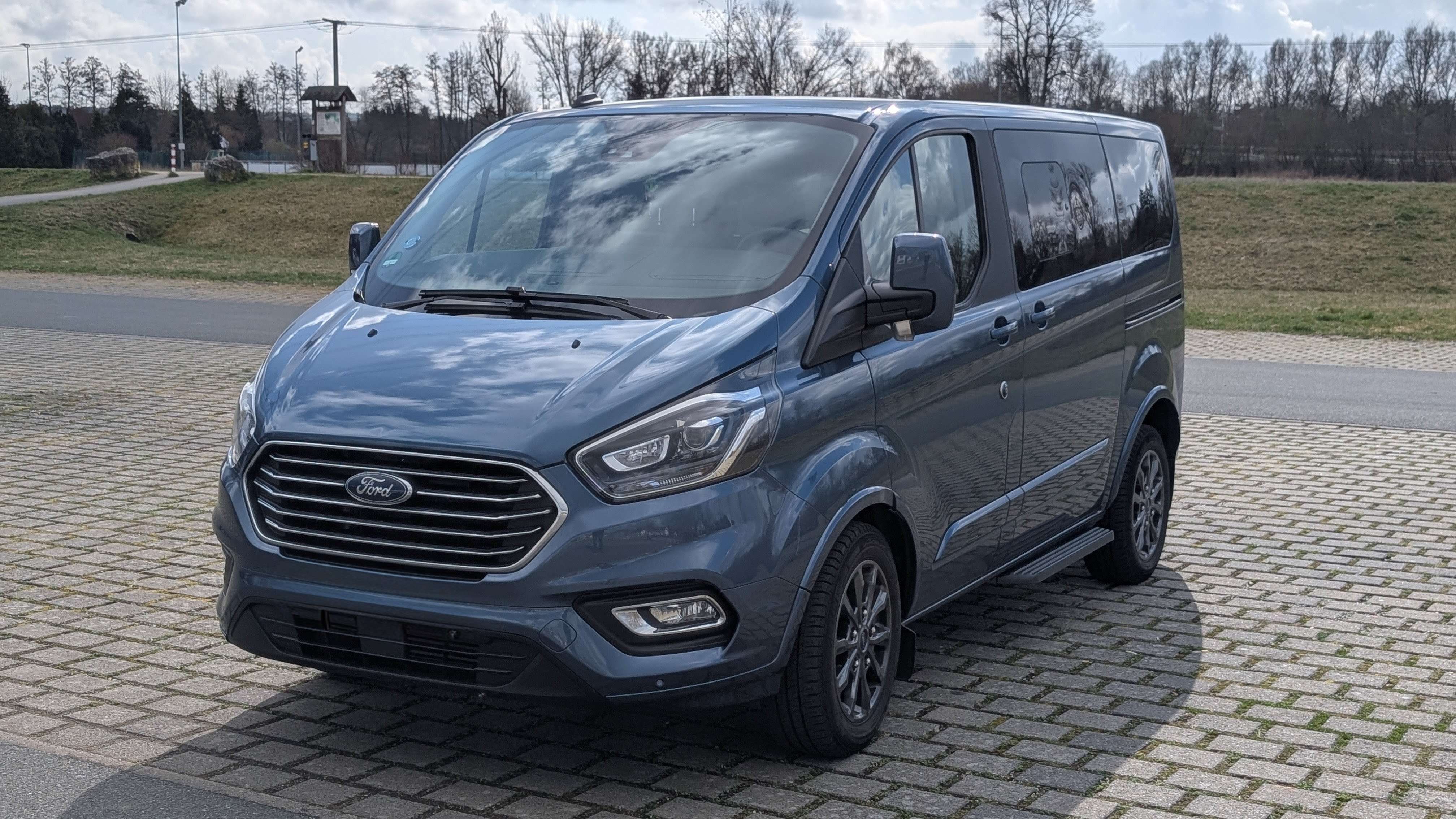 Second hand Ford Tourneo Custom 2.0