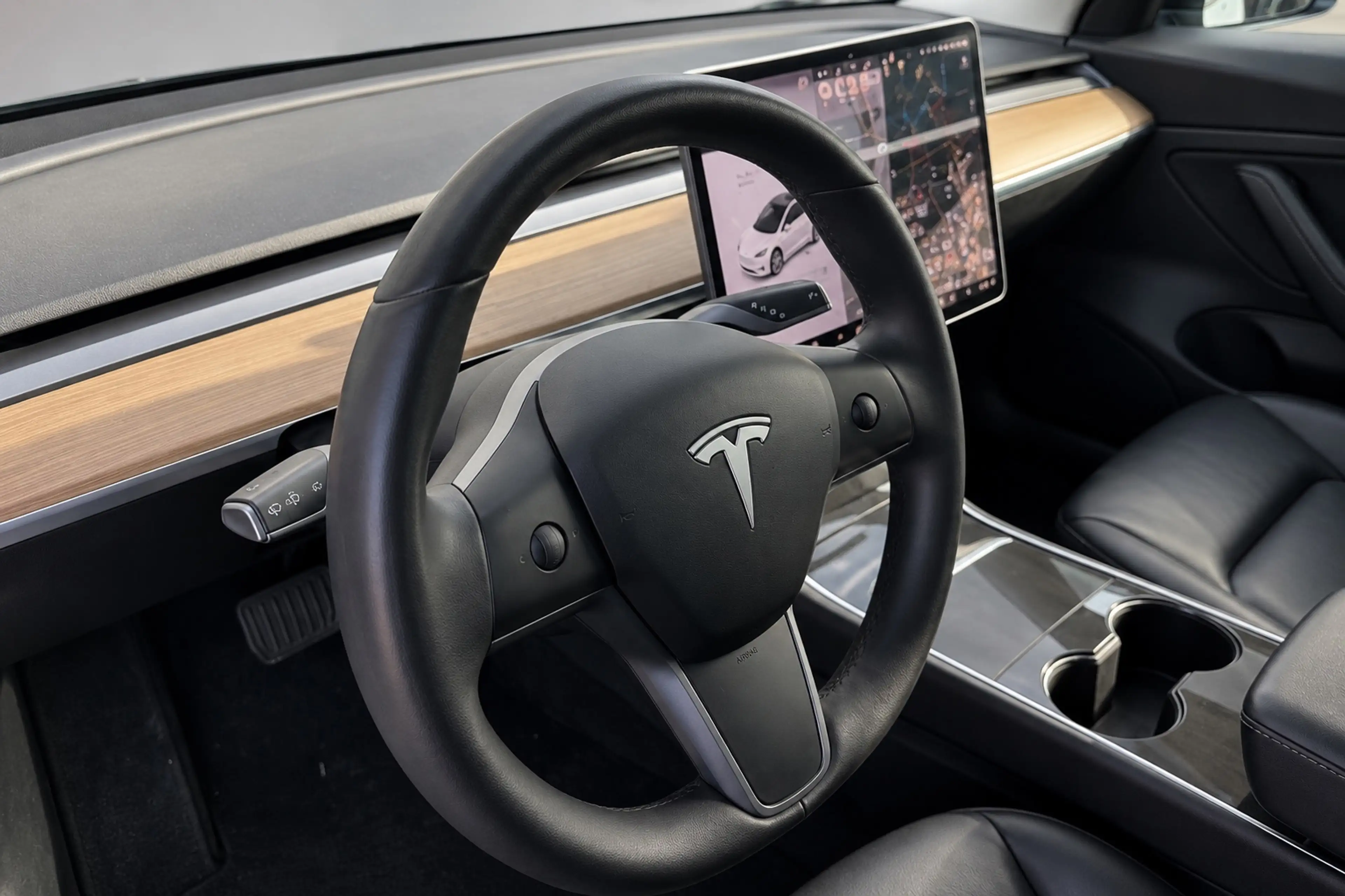 Tesla Model 3 Standard RWD Plus 60 kWh — photo 11