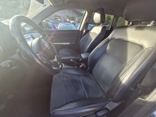 Suzuki Vitara view 8