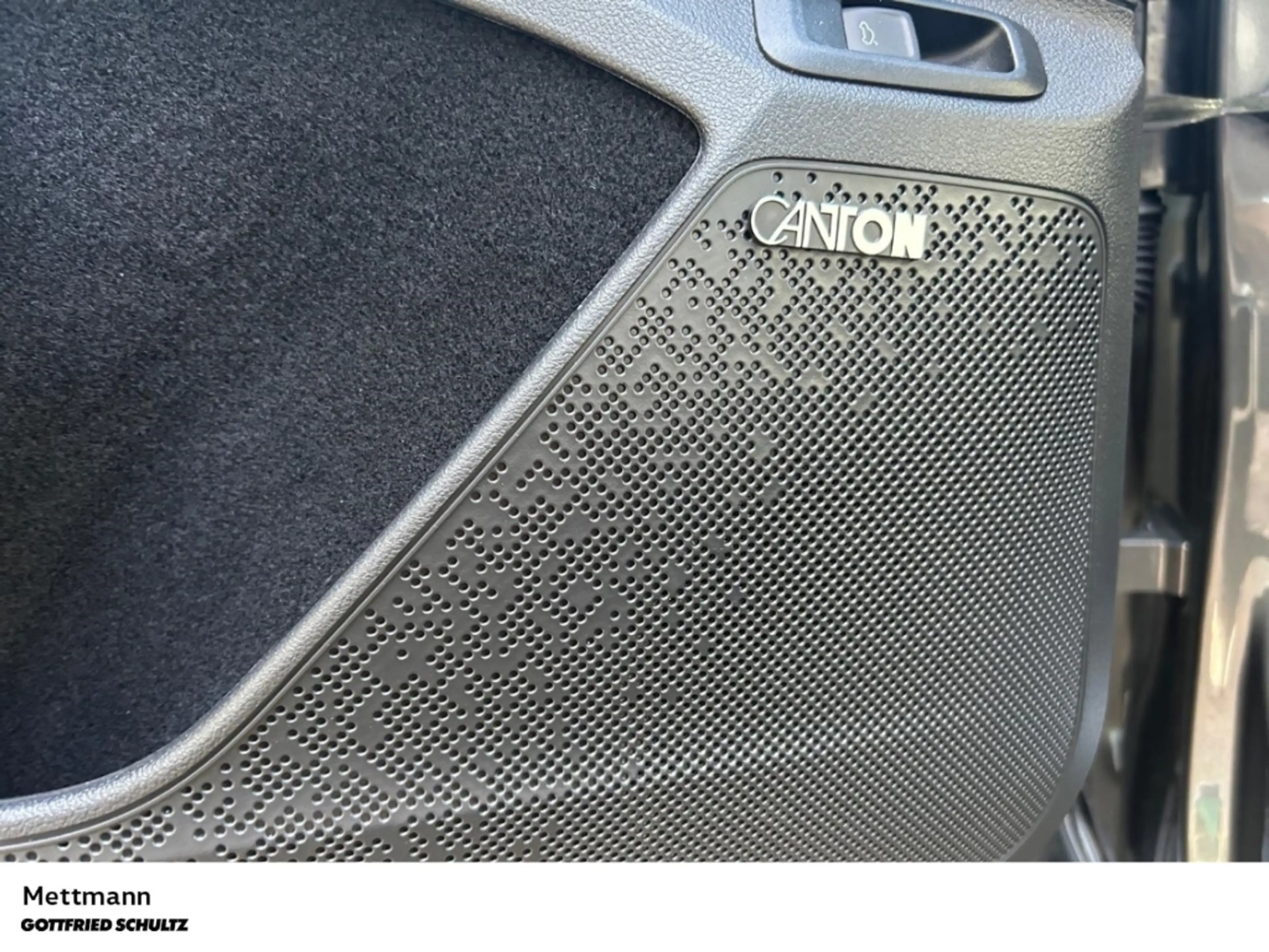 Skoda Elroq L&K SHZ LED APP KEYLESS 21ZOLL — photo 15