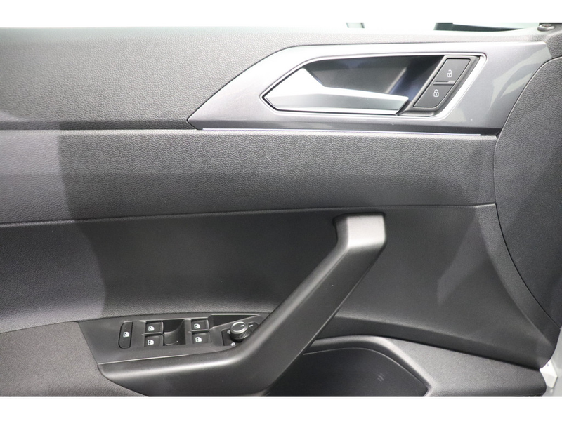 Volkswagen Taigo 1.5 TSI Style DSG #Matrix #NAVI — photo 12