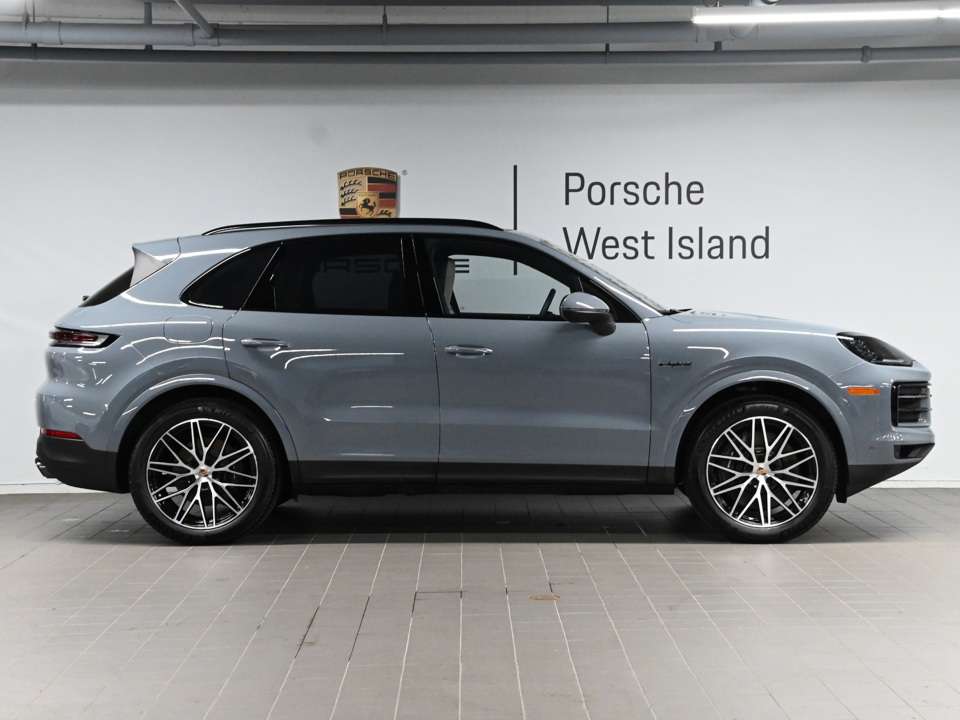 2026 Porsche Cayenne E-Hybrid - Prem Plus Pack  - NO LUX TAX — снимка 1