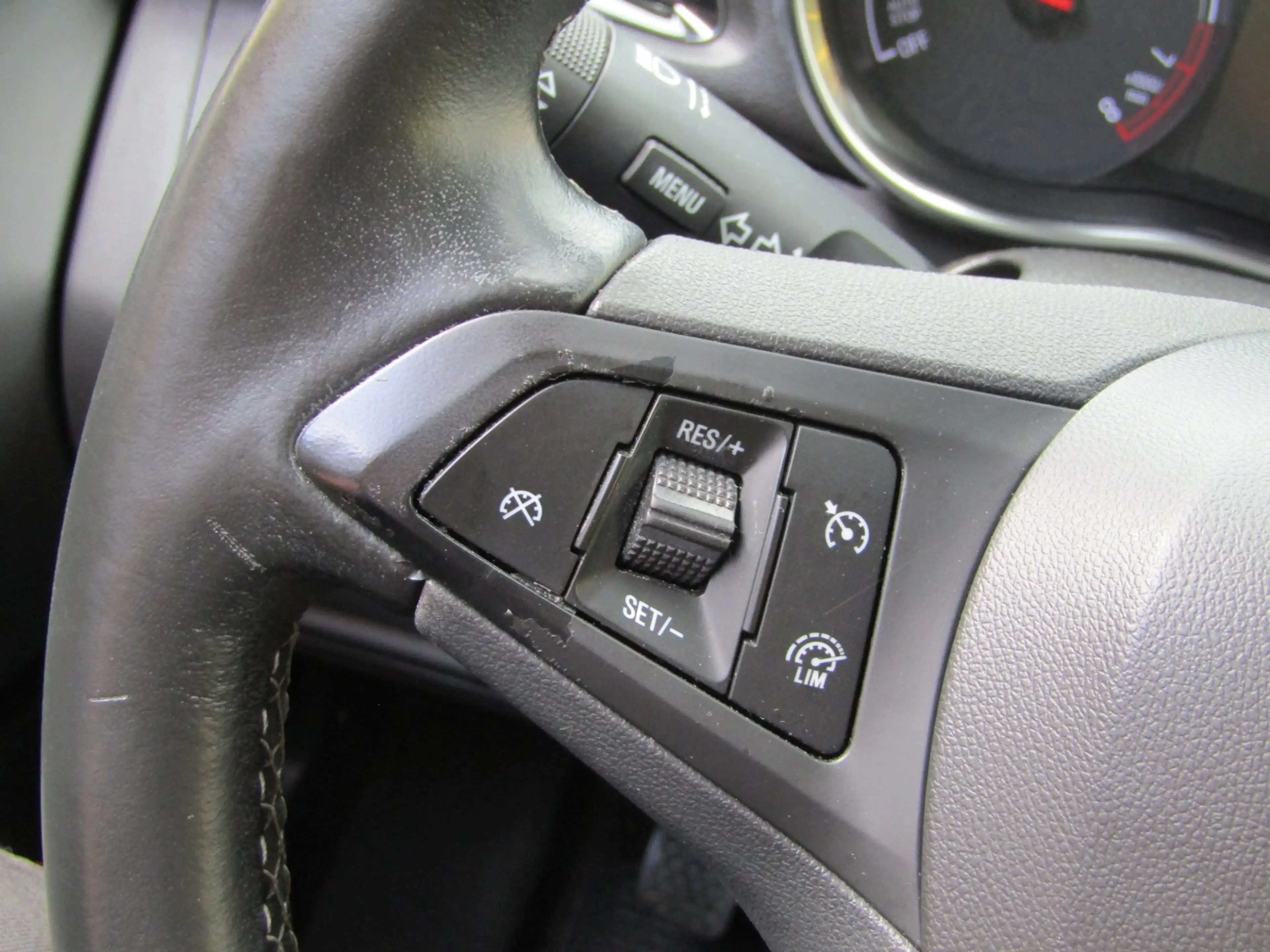 Opel Karl 1.0 ecoFLEX Innovation Leder/ Climate/ Cruise — photo 12