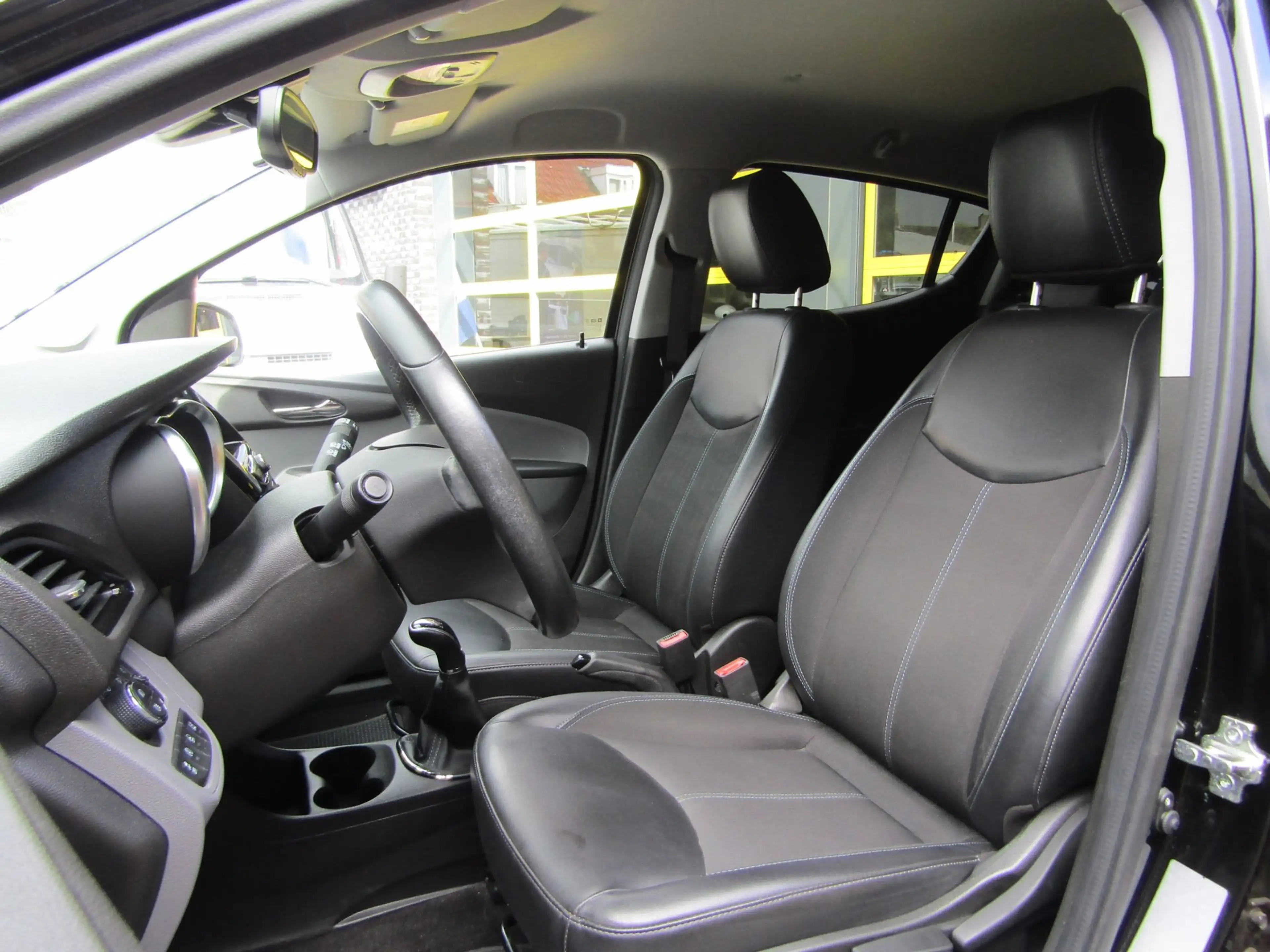 Opel Karl 1.0 ecoFLEX Innovation Leder/ Climate/ Cruise — photo 6