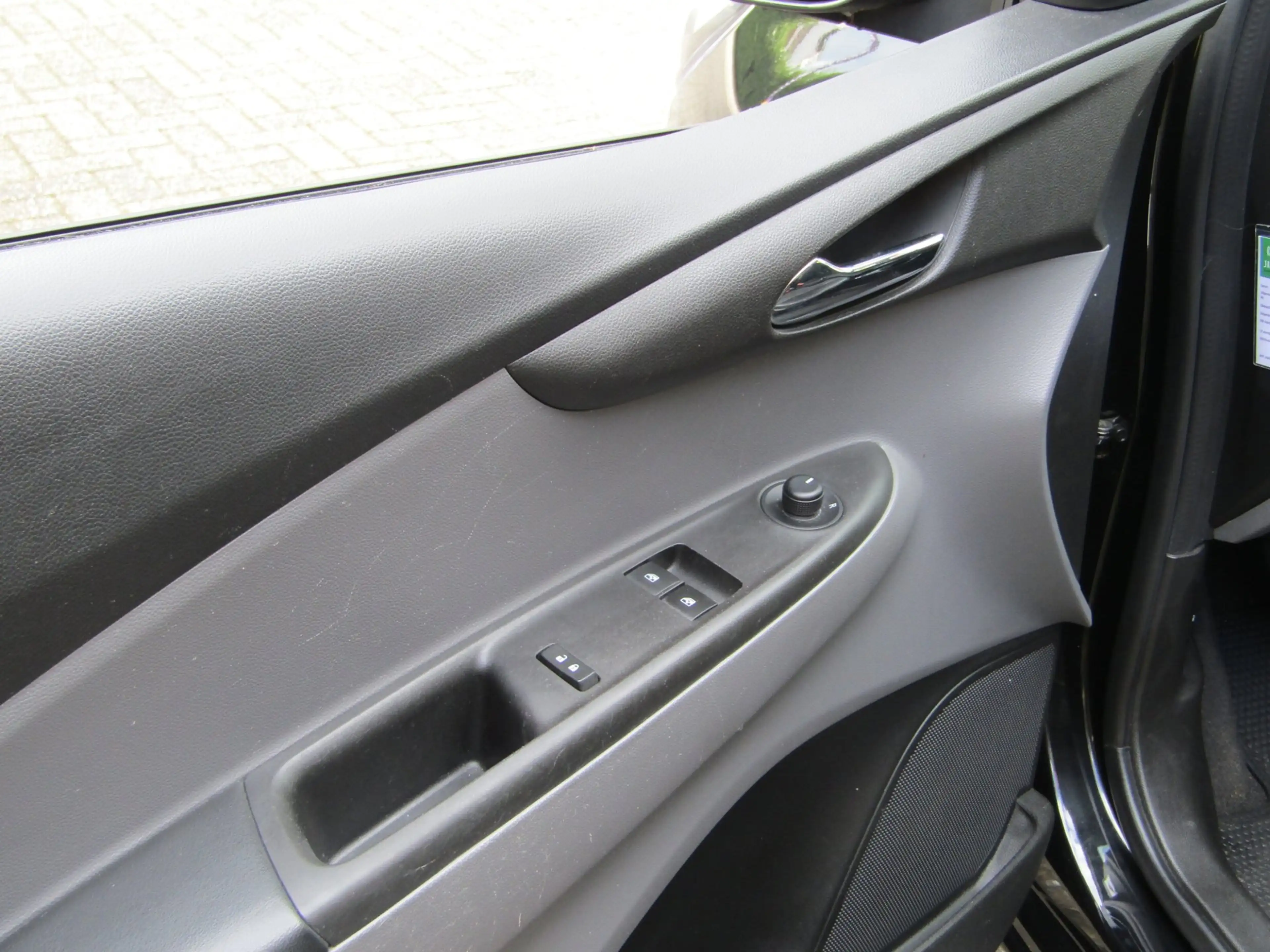 Opel Karl 1.0 ecoFLEX Innovation Leder/ Climate/ Cruise — photo 8