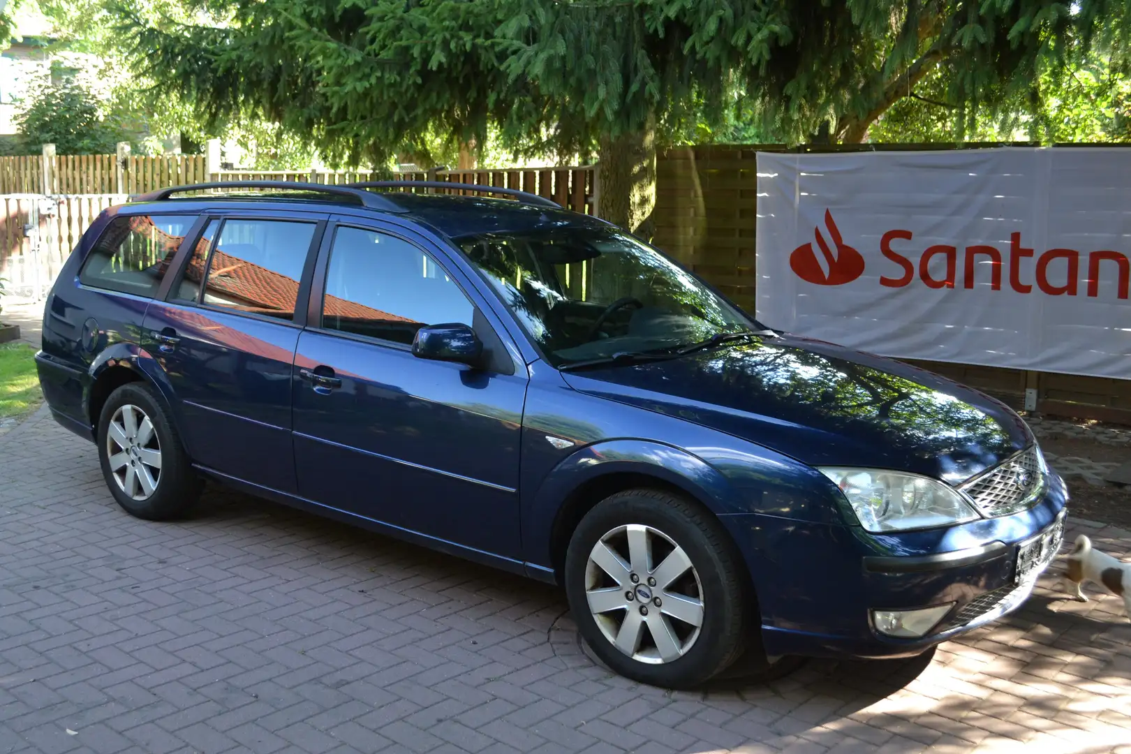Ford Mondeo Futura X Kombi Klimaaut., LM-Felgen, gepfl. Zust.! Blau - 1
