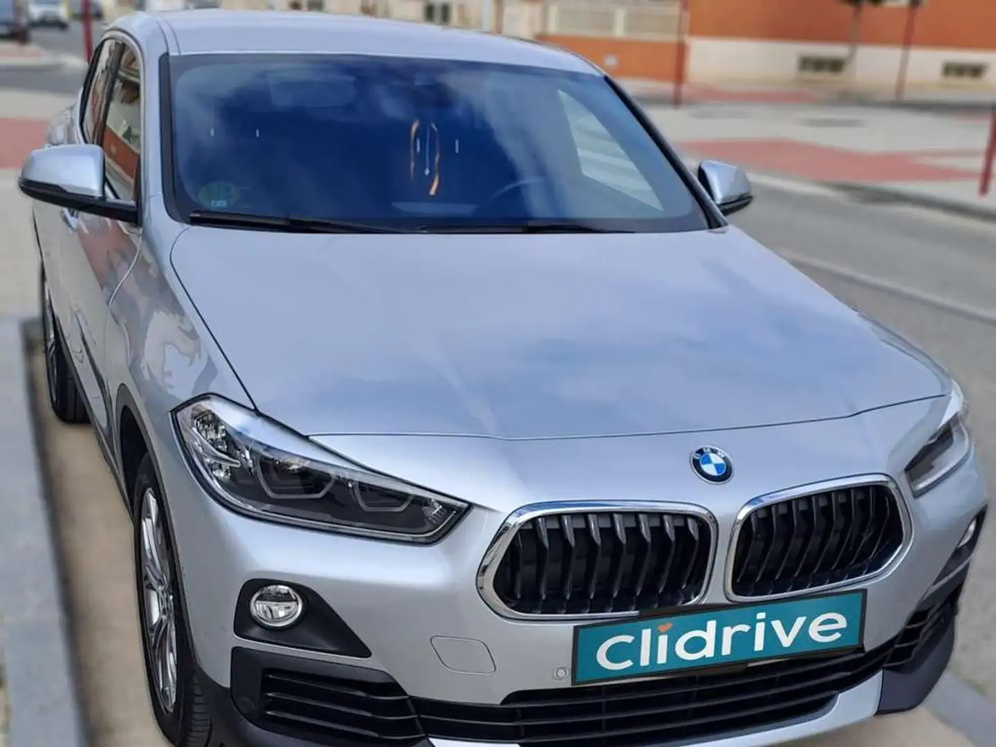 BMW X2 sDrive 20iA Blanco - 2