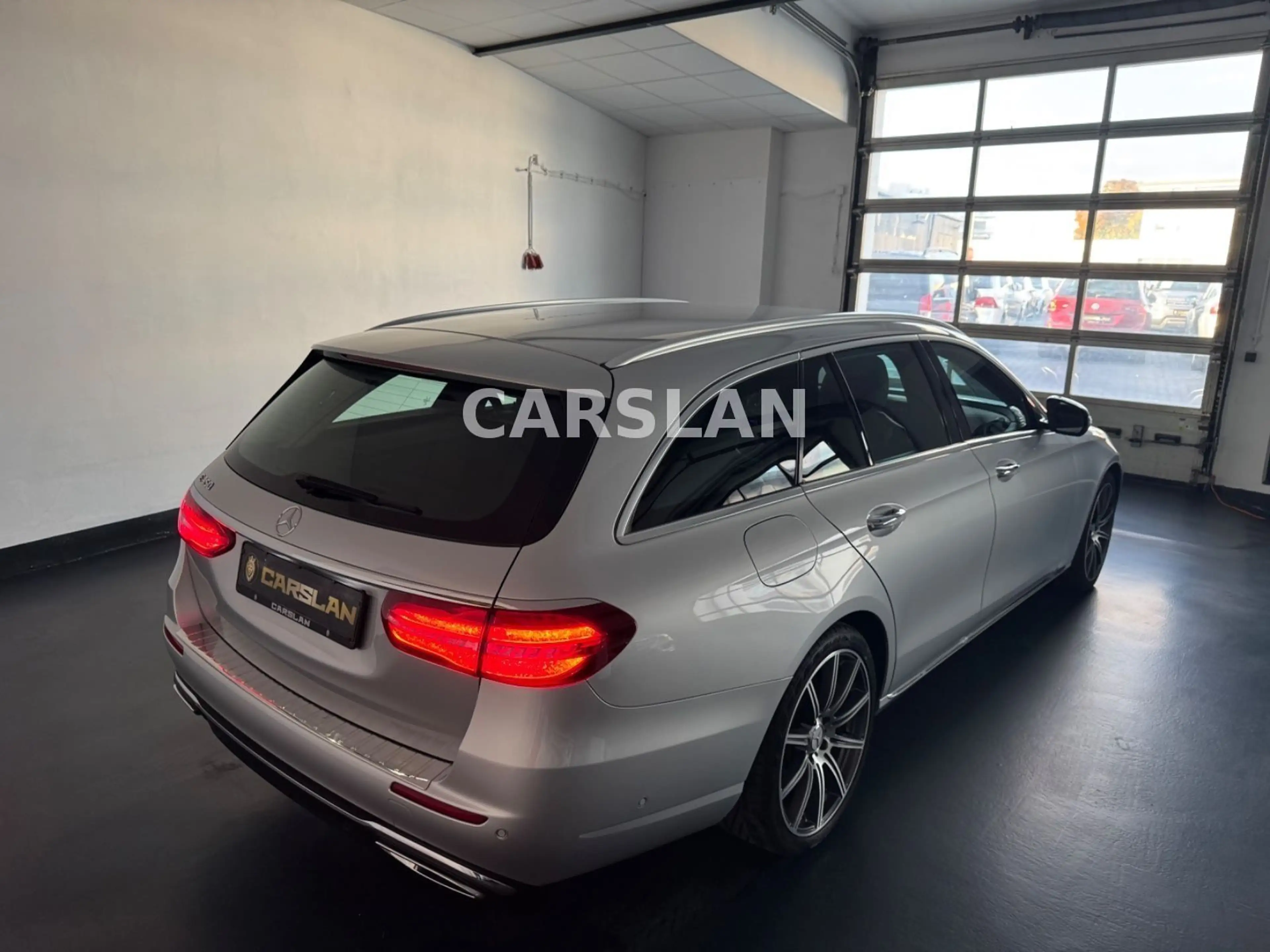 Mercedes-Benz E 350 d T 2.HAND+AVNTGRDE+BRMSTR+R.KAM+SPUR+TOT — photo 12
