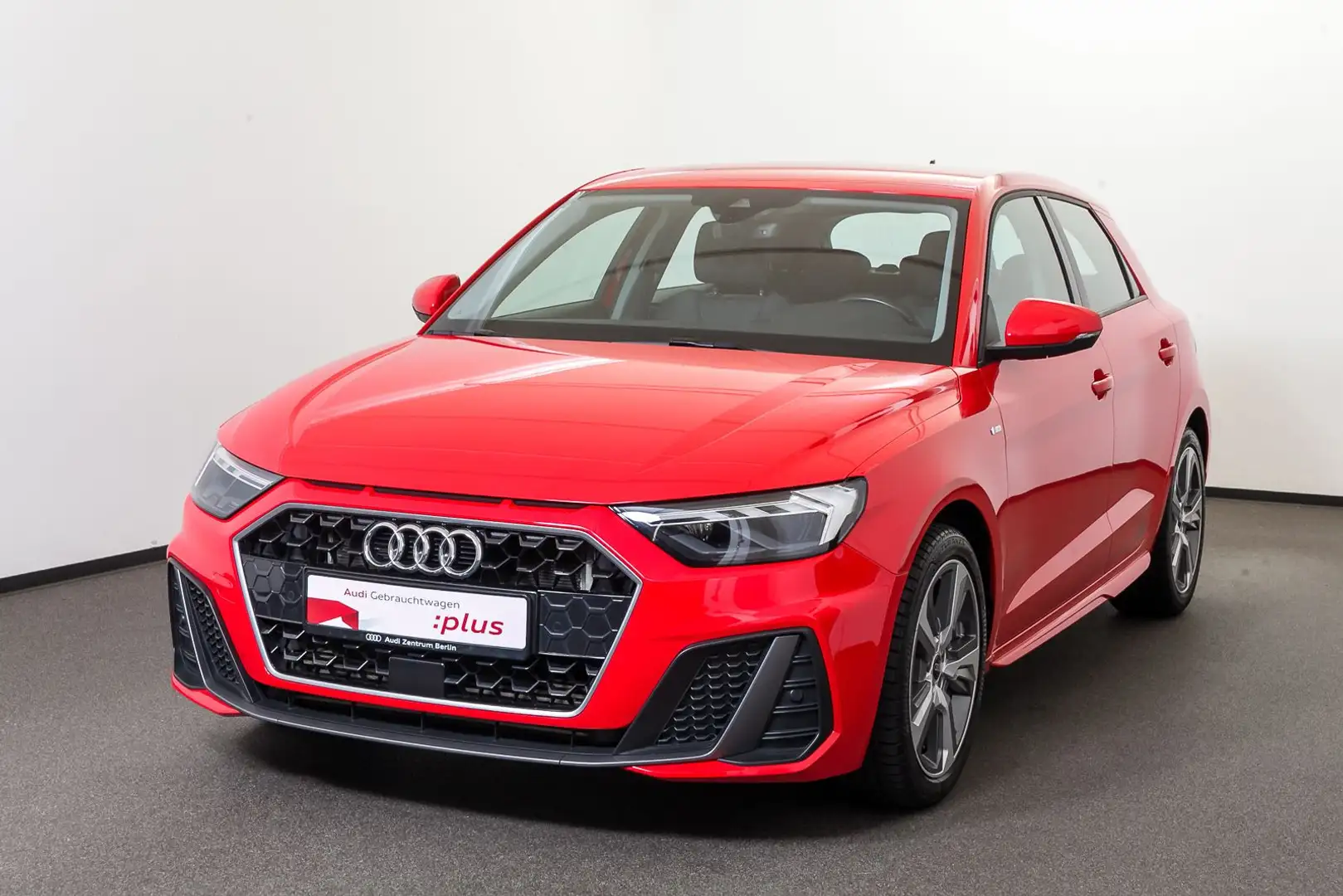 Audi A1 S line 40 TFSI S tr. LED SONOS PDC Rosso - 2