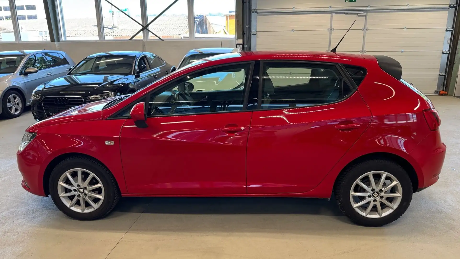 SEAT Ibiza Style 1.4 Klima Sitzheizung Rot - 2