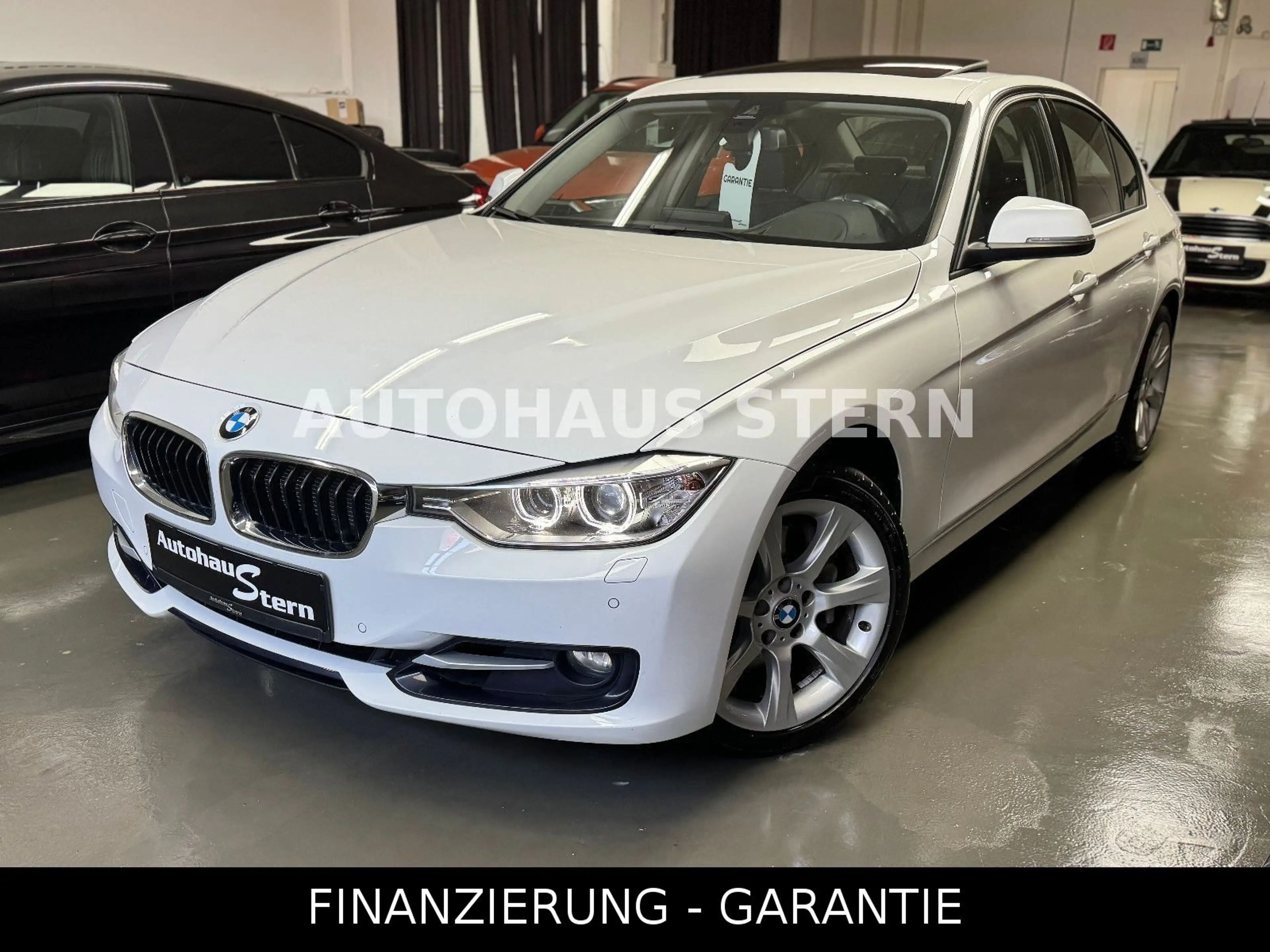 BMW 335 i xDrive Limousine HUD Schiebedach Tempomat — photo 3