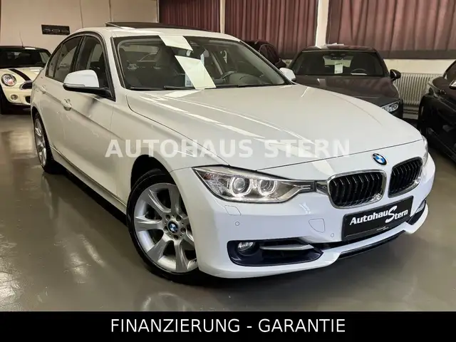 BMW 335 i xDrive Limousine HUD Schiebedach Tempomat