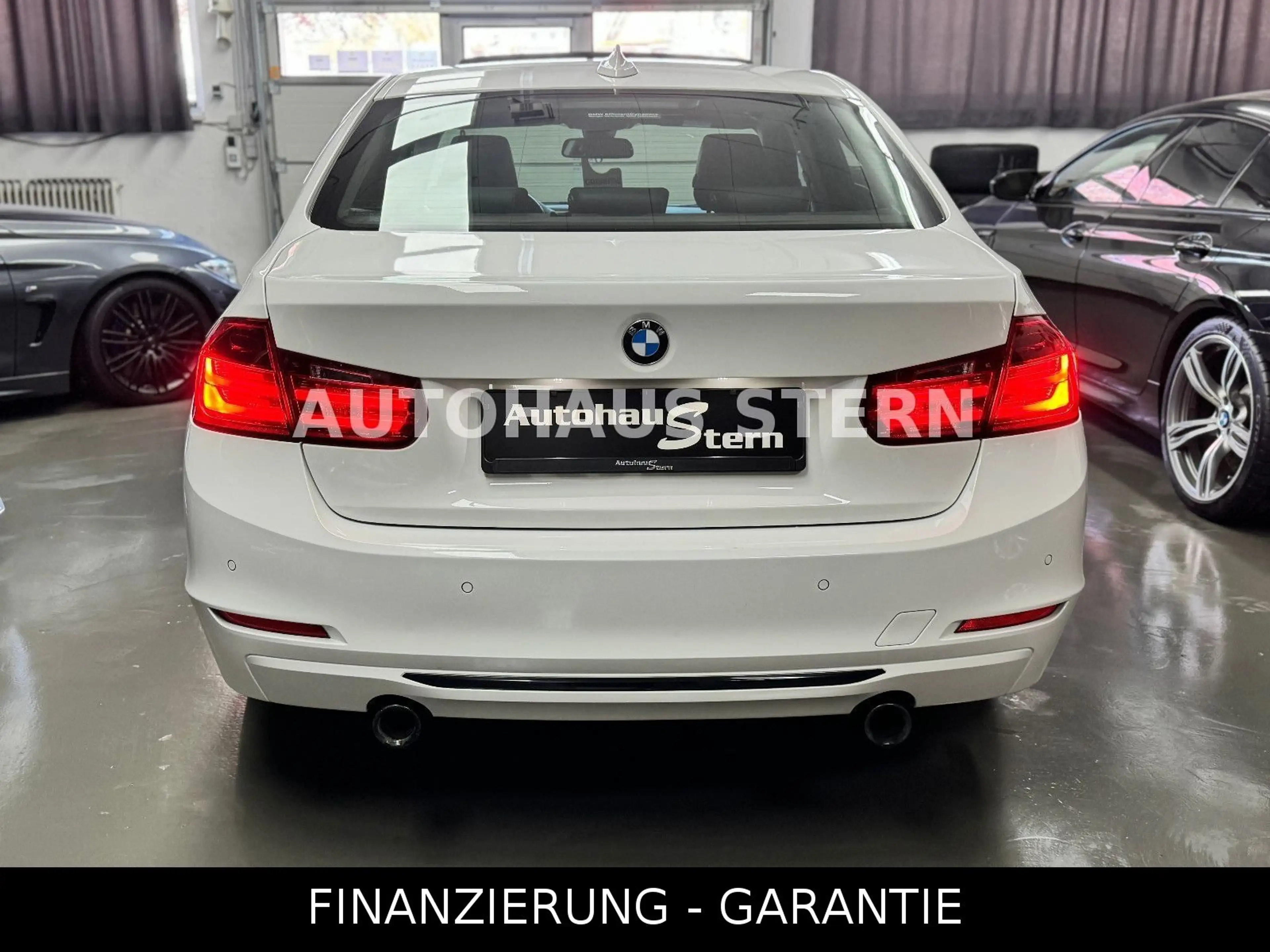 BMW 335 i xDrive Limousine HUD Schiebedach Tempomat — photo 8