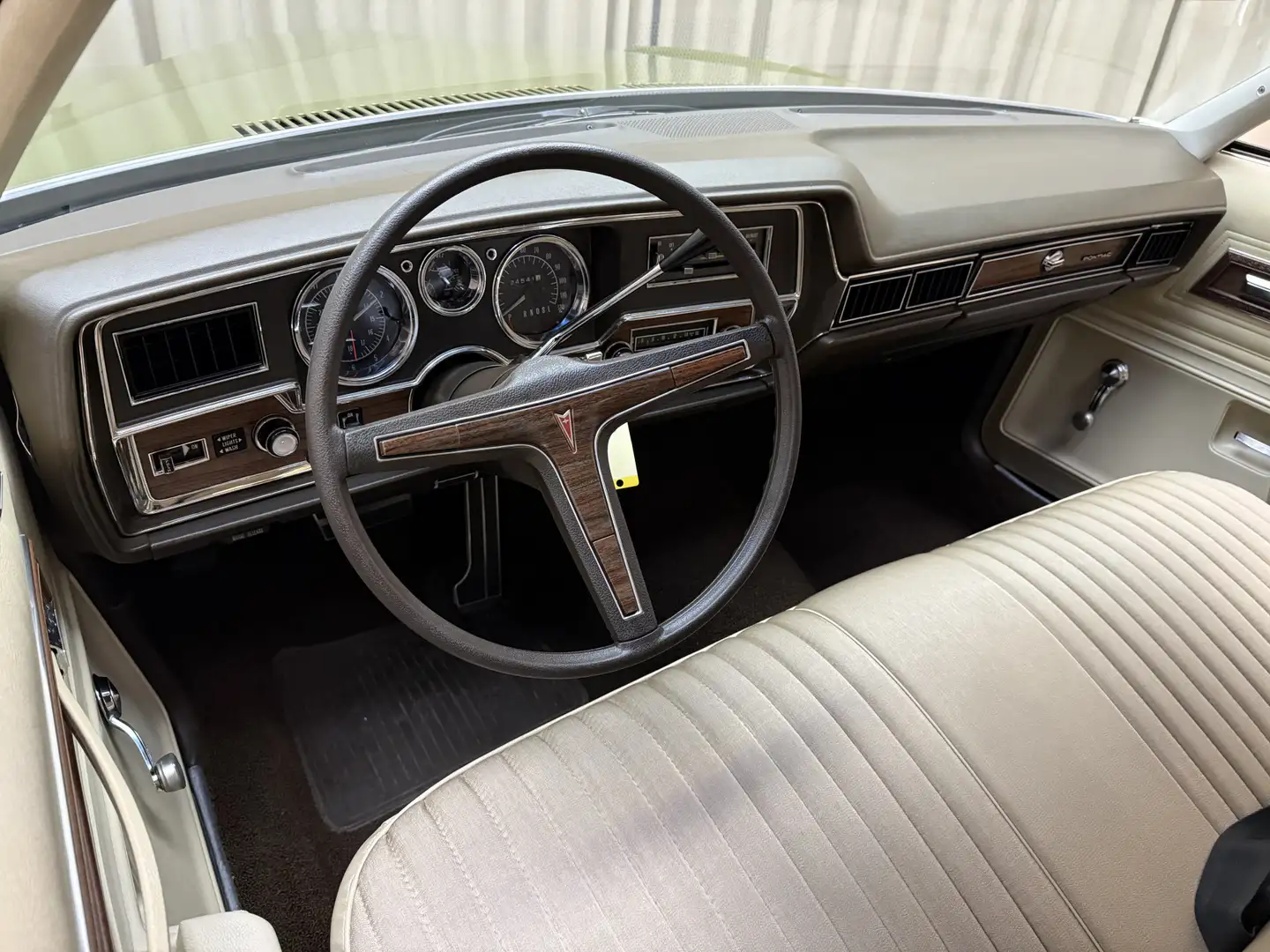Pontiac Le Mans 4th Gen / V8 - Model 1973 *Origineel NL + Grün - 2