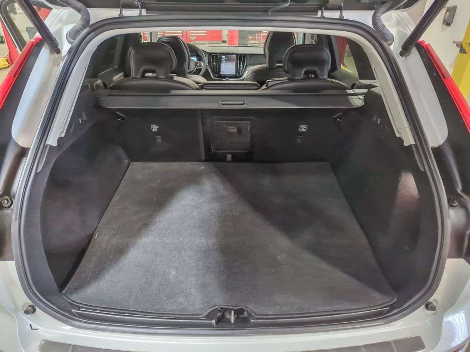2024 Volvo XC60 B5 CORE; AWD,LEATHER,PANORAMIC SUNROOF, SMART KE thumb 12