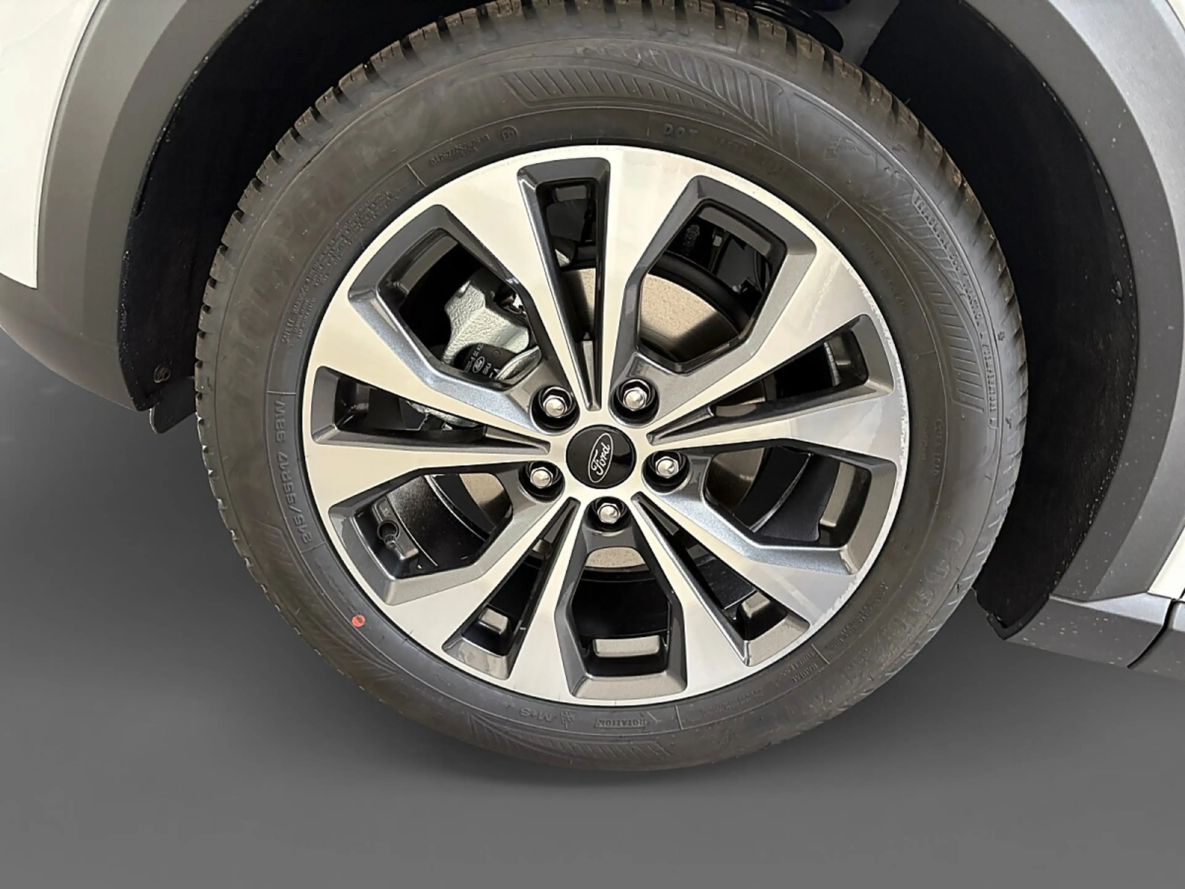 Ford Puma 1,0 EcoBoost Hybrid Titanium — photo 14