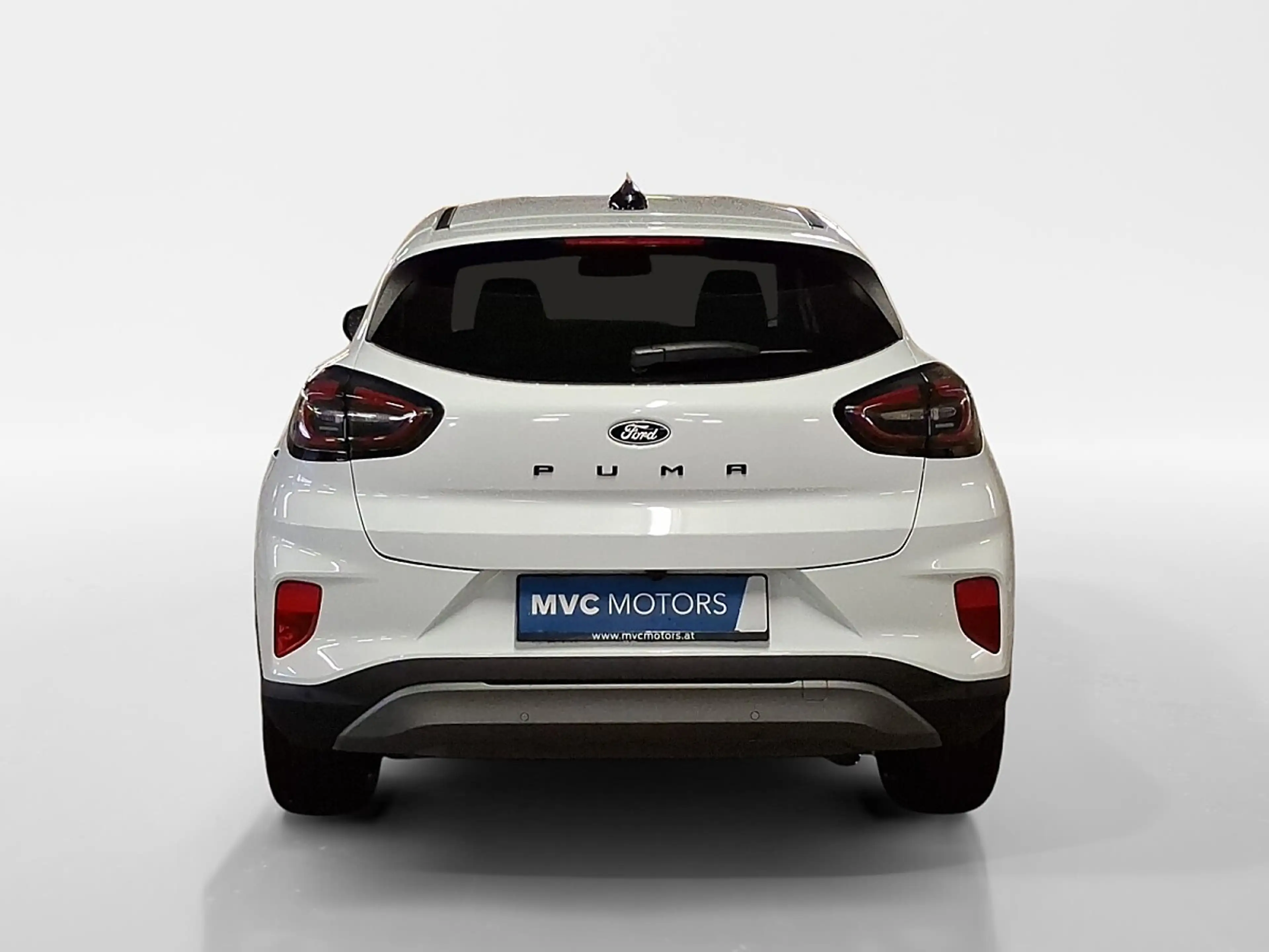 Ford Puma 1,0 EcoBoost Hybrid Titanium — photo 4