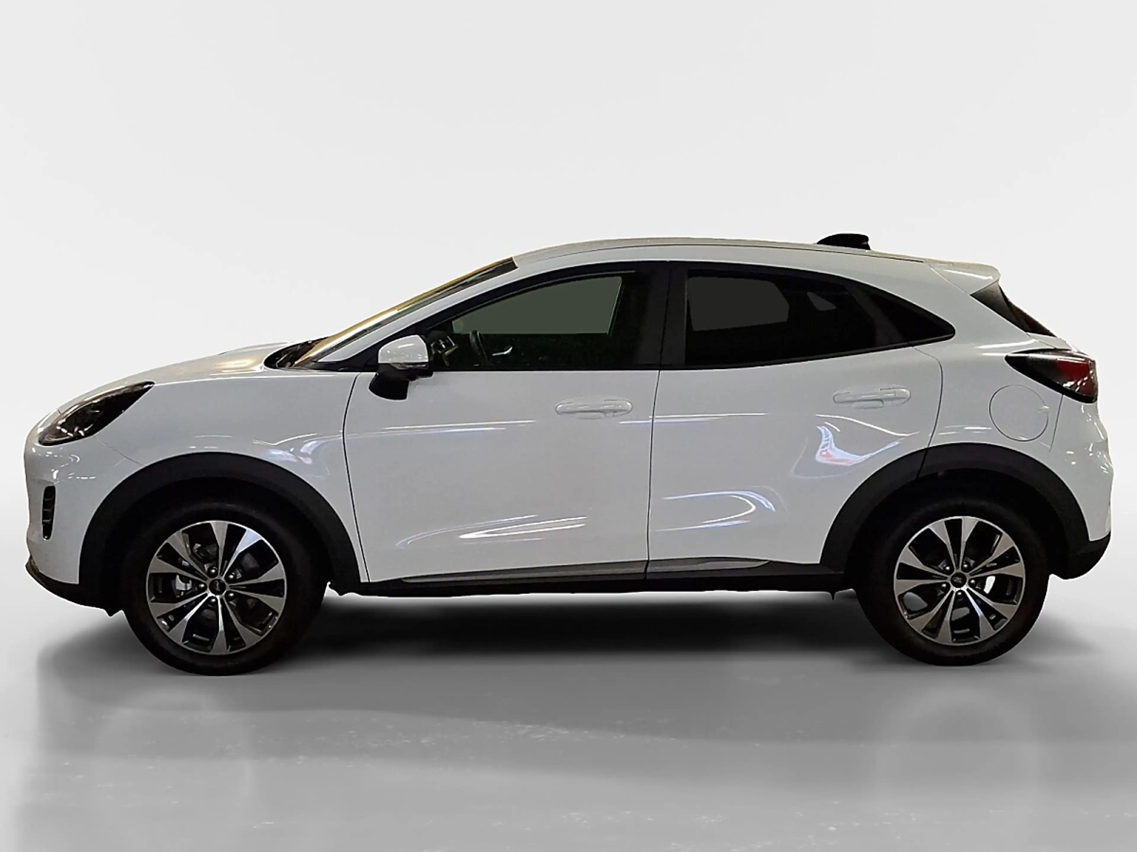 Ford Puma 1,0 EcoBoost Hybrid Titanium — photo 2