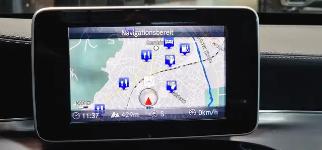 Mercedes-Benz C 63 AMG Aut. *Pano*Burmester*Kamera*20Zoll* Ansicht 12