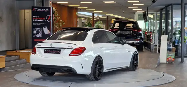 Mercedes-Benz C 63 AMG Aut. *Pano*Burmester*Kamera*20Zoll* Ansicht 7