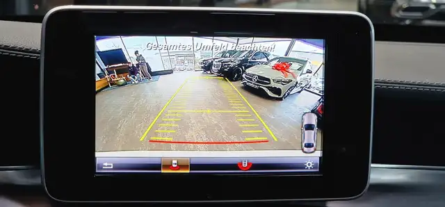 Mercedes-Benz C 63 AMG Aut. *Pano*Burmester*Kamera*20Zoll* Ansicht 13