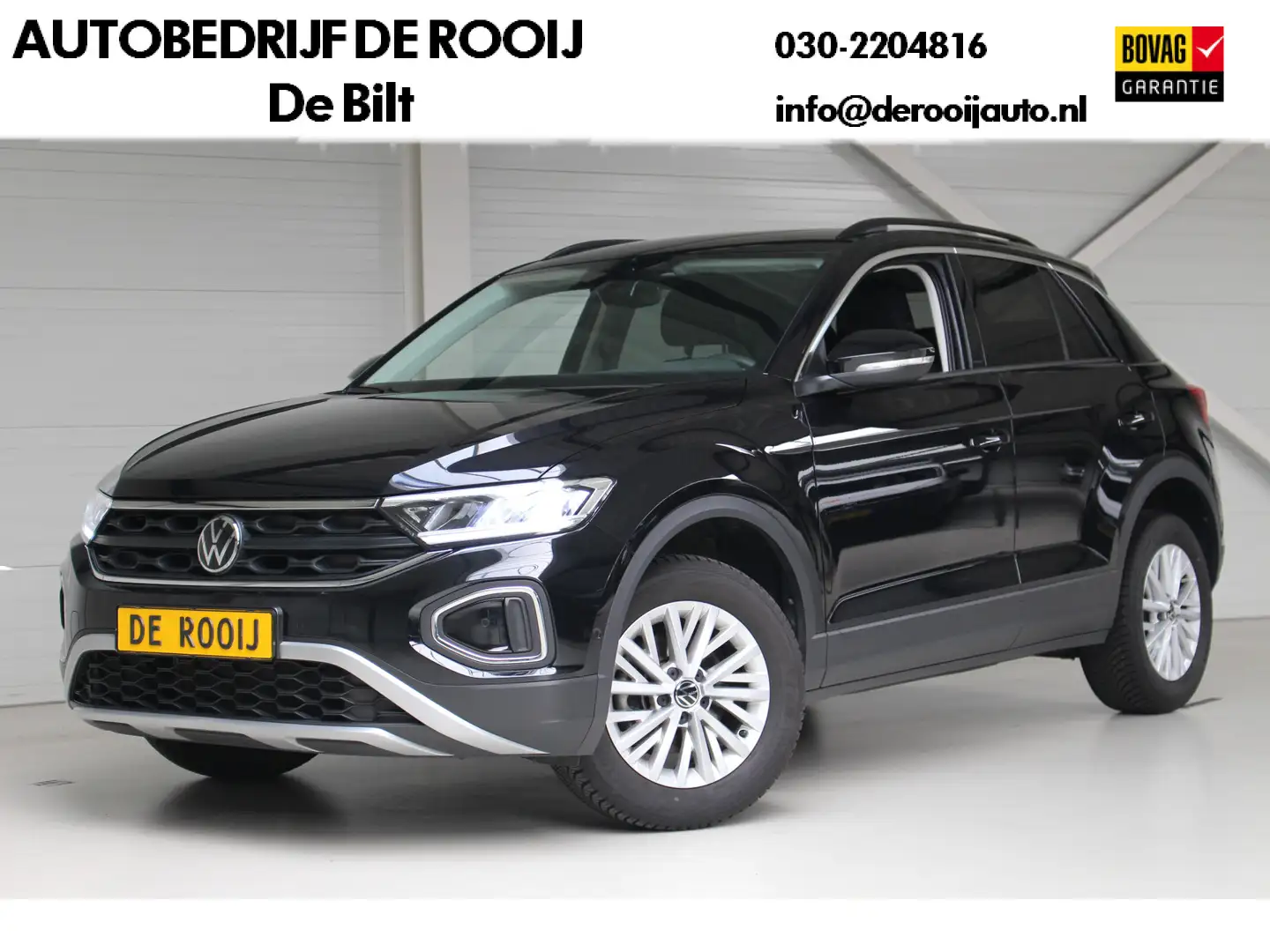 Volkswagen T-Roc 1.0 TSI Life Navi | Stoelverwarming | All Season B Schwarz - 1