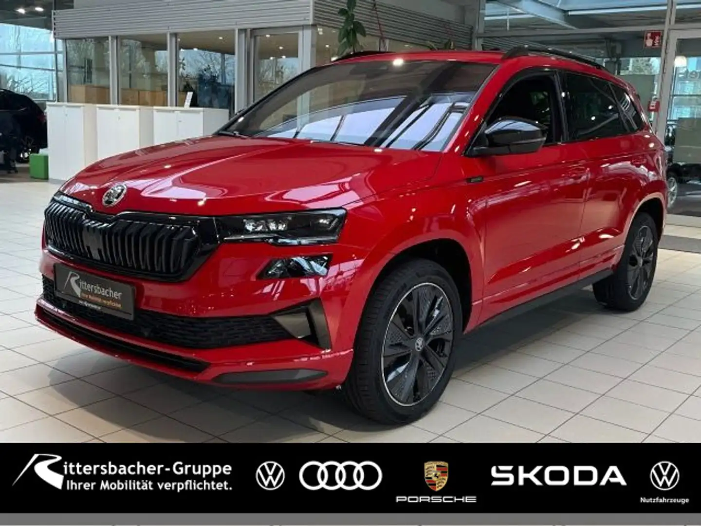 Skoda Karoq Sportline 1,5 TSI 110 kW 6-Gang-Schaltgetr Rojo - 1