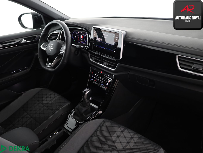 Volkswagen T-Roc 1.5 TSI R LINE KEYLESS,ACC,KAMERA,IQ-DIRVE — photo 11