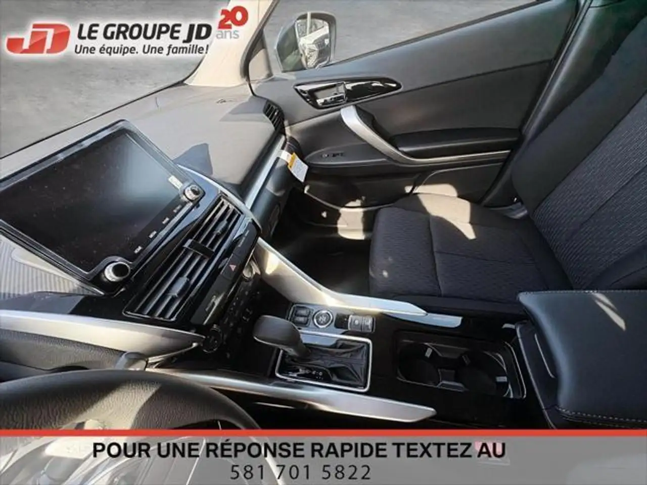 Mitsubishi Eclipse Cross снимка Mitsubishi Eclipse Cross