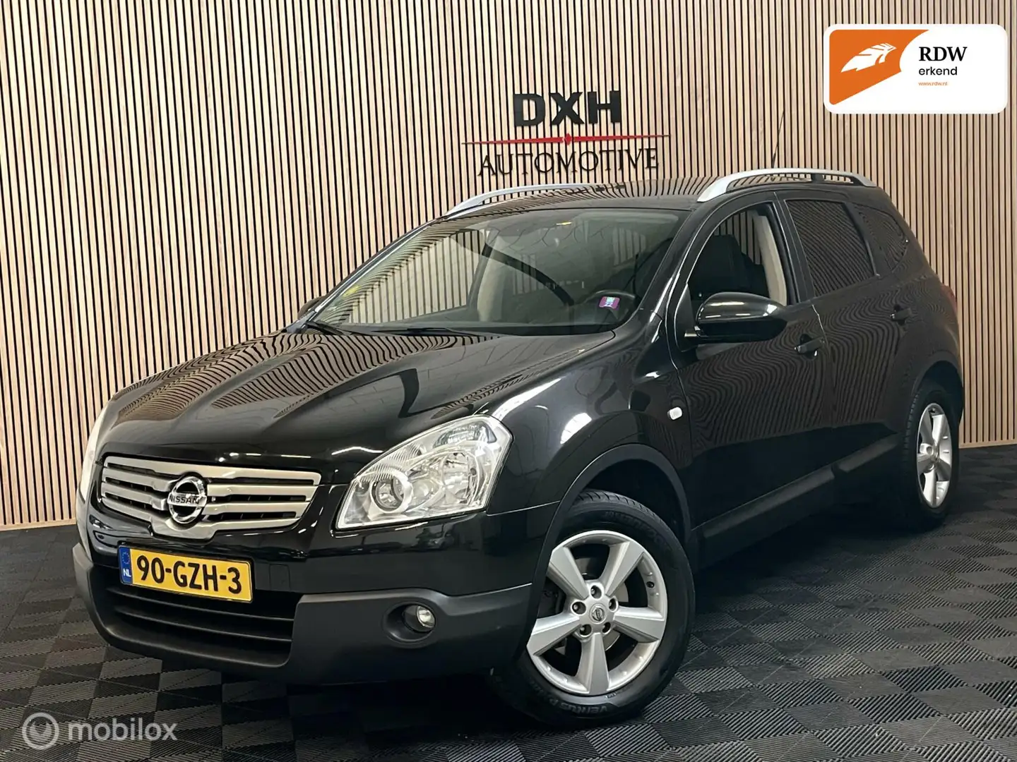 Nissan Qashqai+2 2.0 Tekna Zwart - 1
