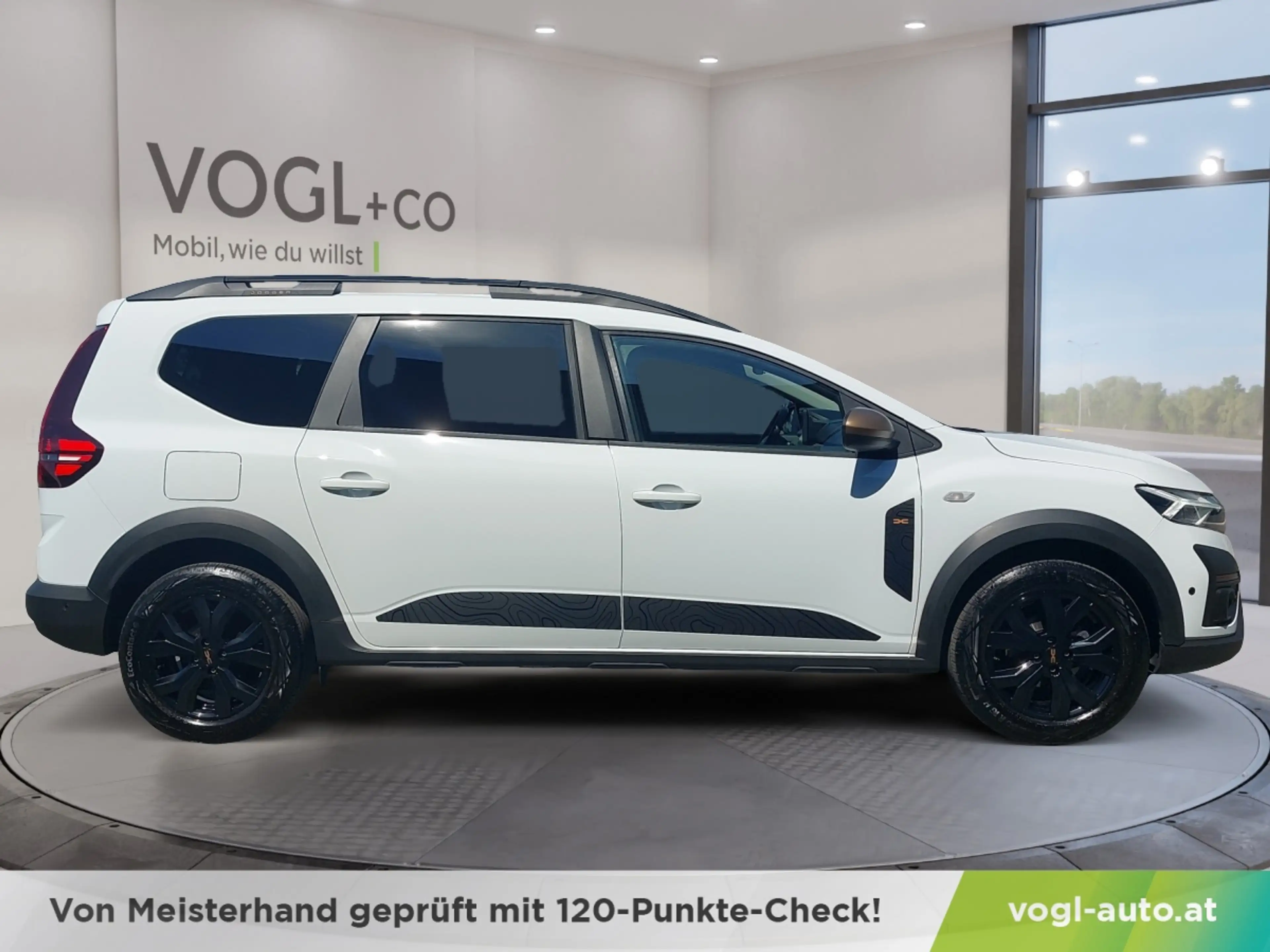 Dacia Jogger Extreme TCe 110 — photo 8