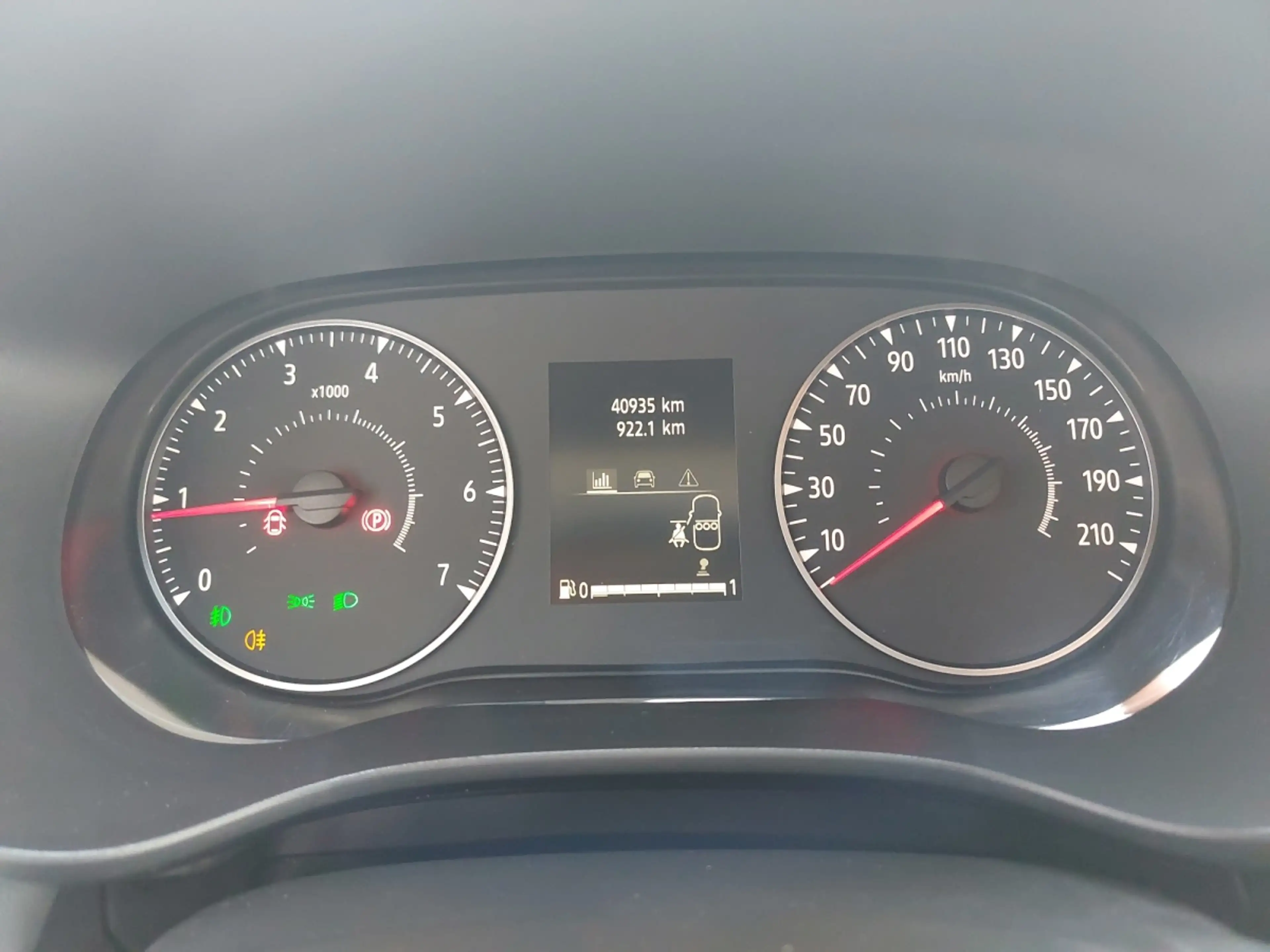 Dacia Jogger Extreme TCe 110 — photo 15