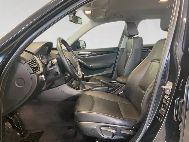 BMW X1 view 6
