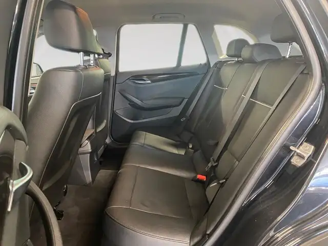 BMW X1 view 7