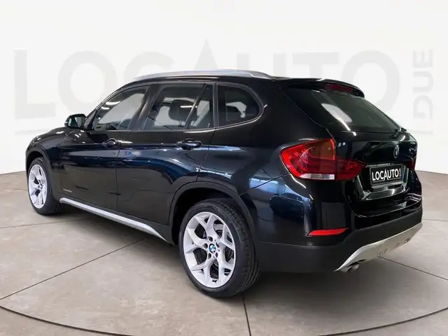 BMW X1 view 4