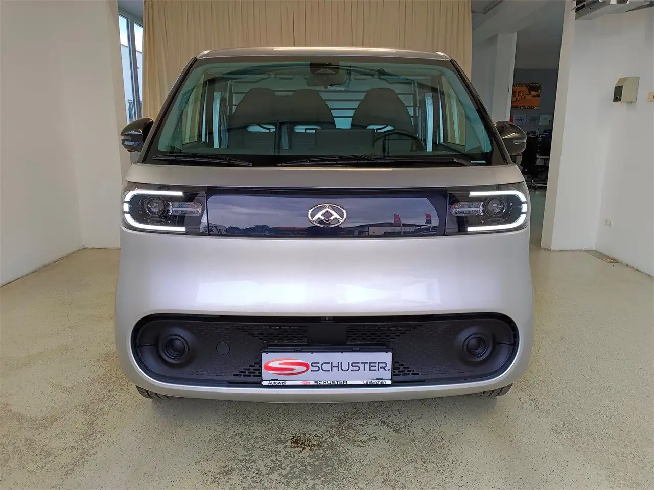 Maxus eDeliver 5 2024