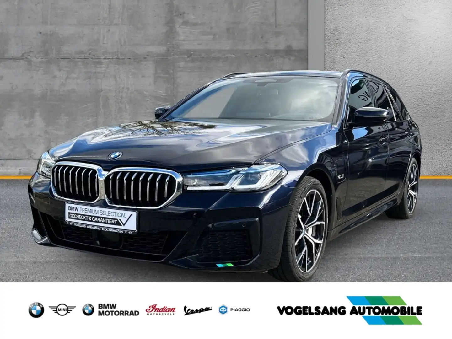 BMW 530 e xDrive,Laserlicht,M Sport,AHK,HUD,RFK,ACC,H&KSou Noir - 1