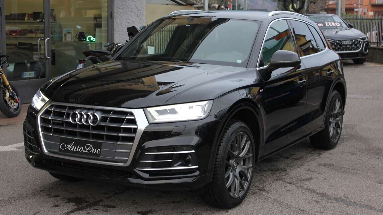 Audi Q5 S-Line Exterior Interior