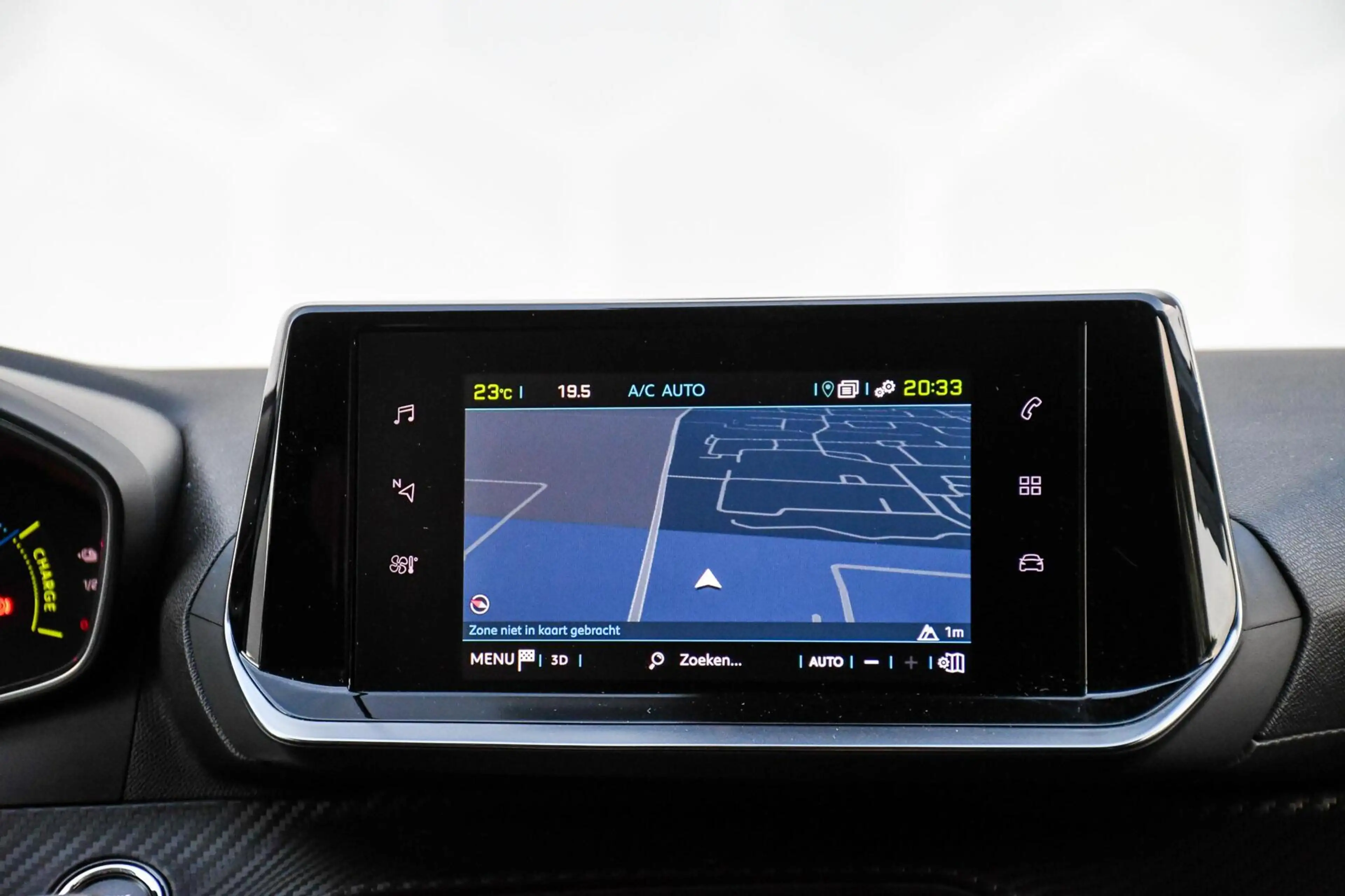 Peugeot e-208 EV Active Pack 50 kWh SOH 99% CarPlay — photo 16