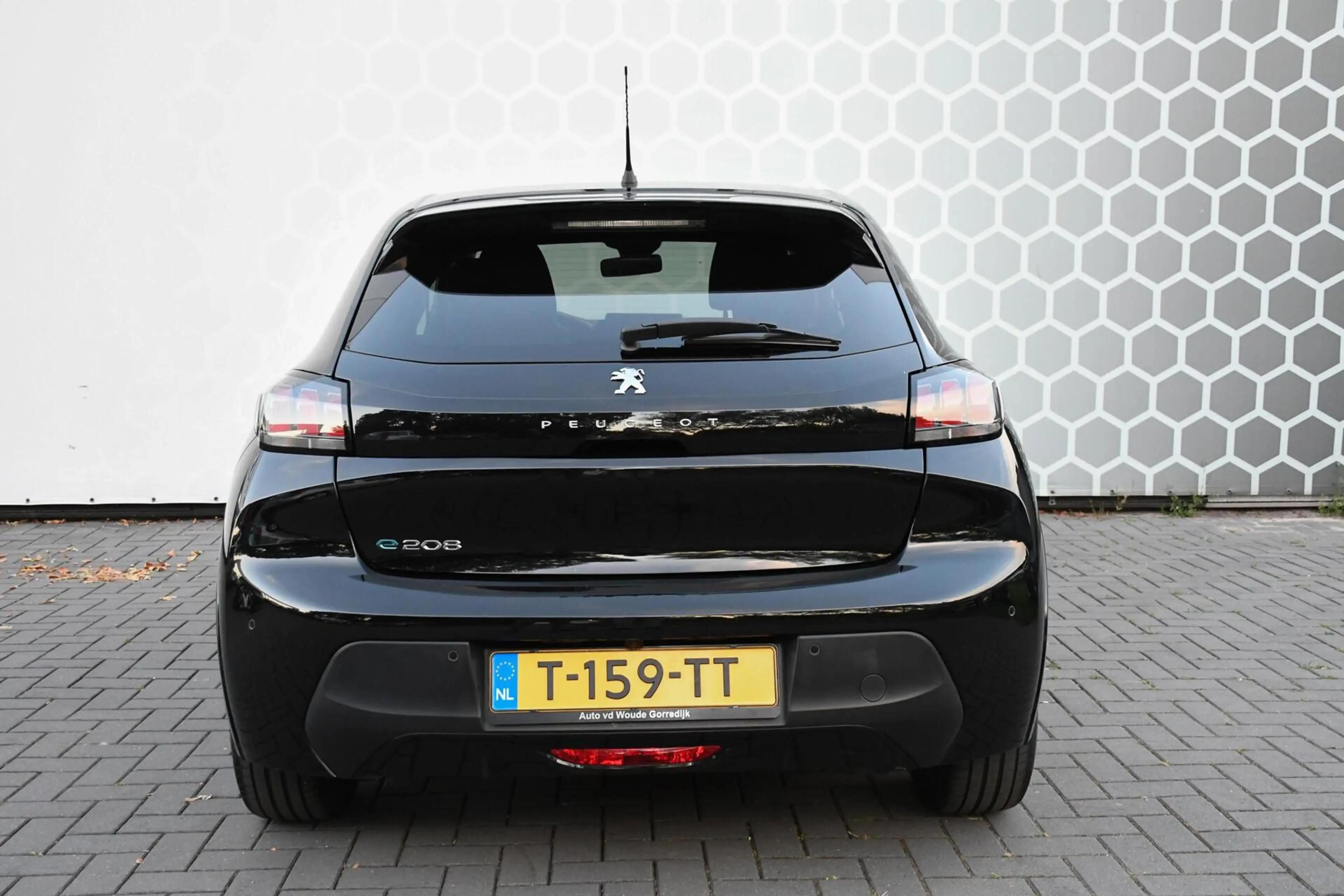 Peugeot e-208 EV Active Pack 50 kWh SOH 99% CarPlay — photo 22