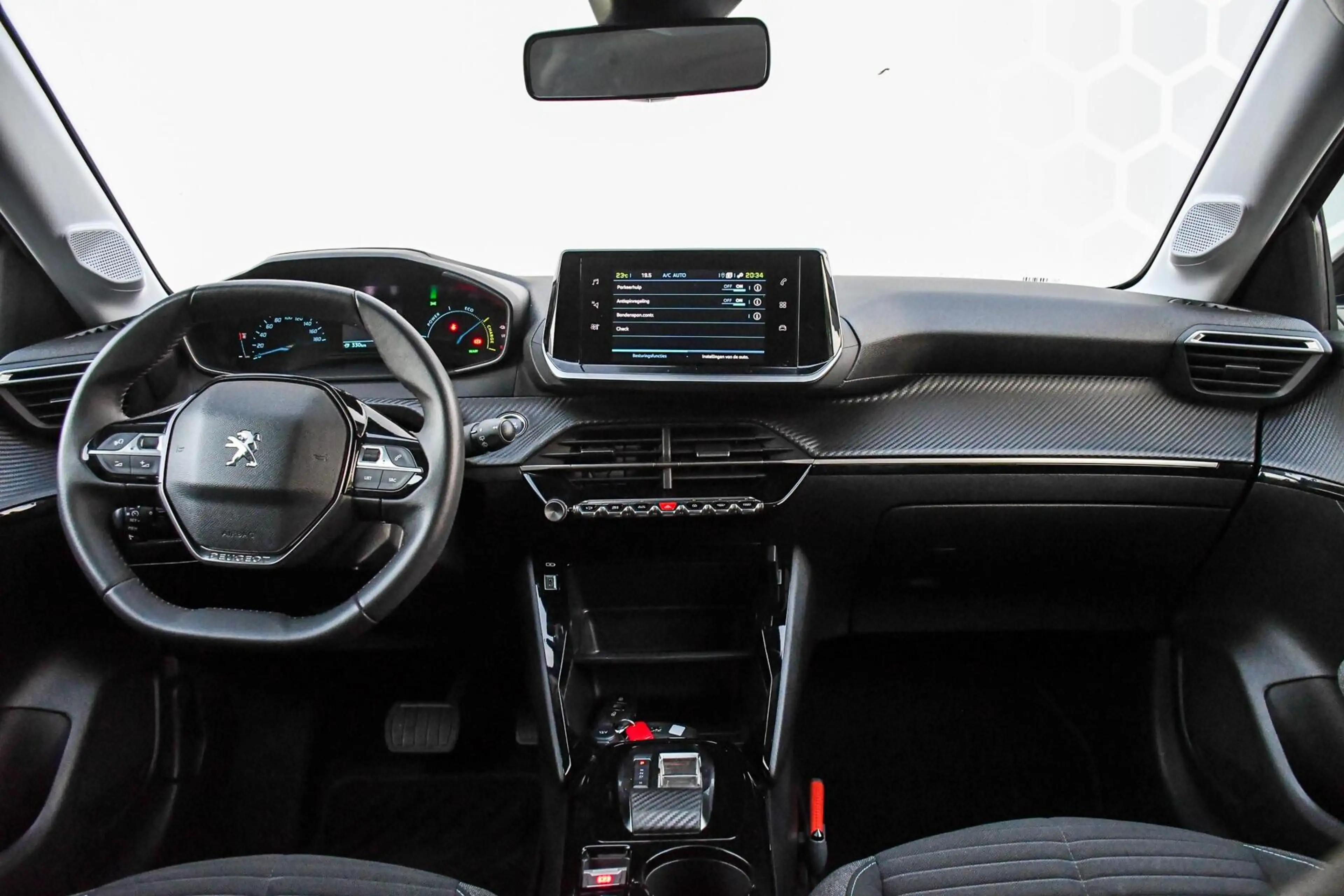 Peugeot e-208 EV Active Pack 50 kWh SOH 99% CarPlay — photo 7
