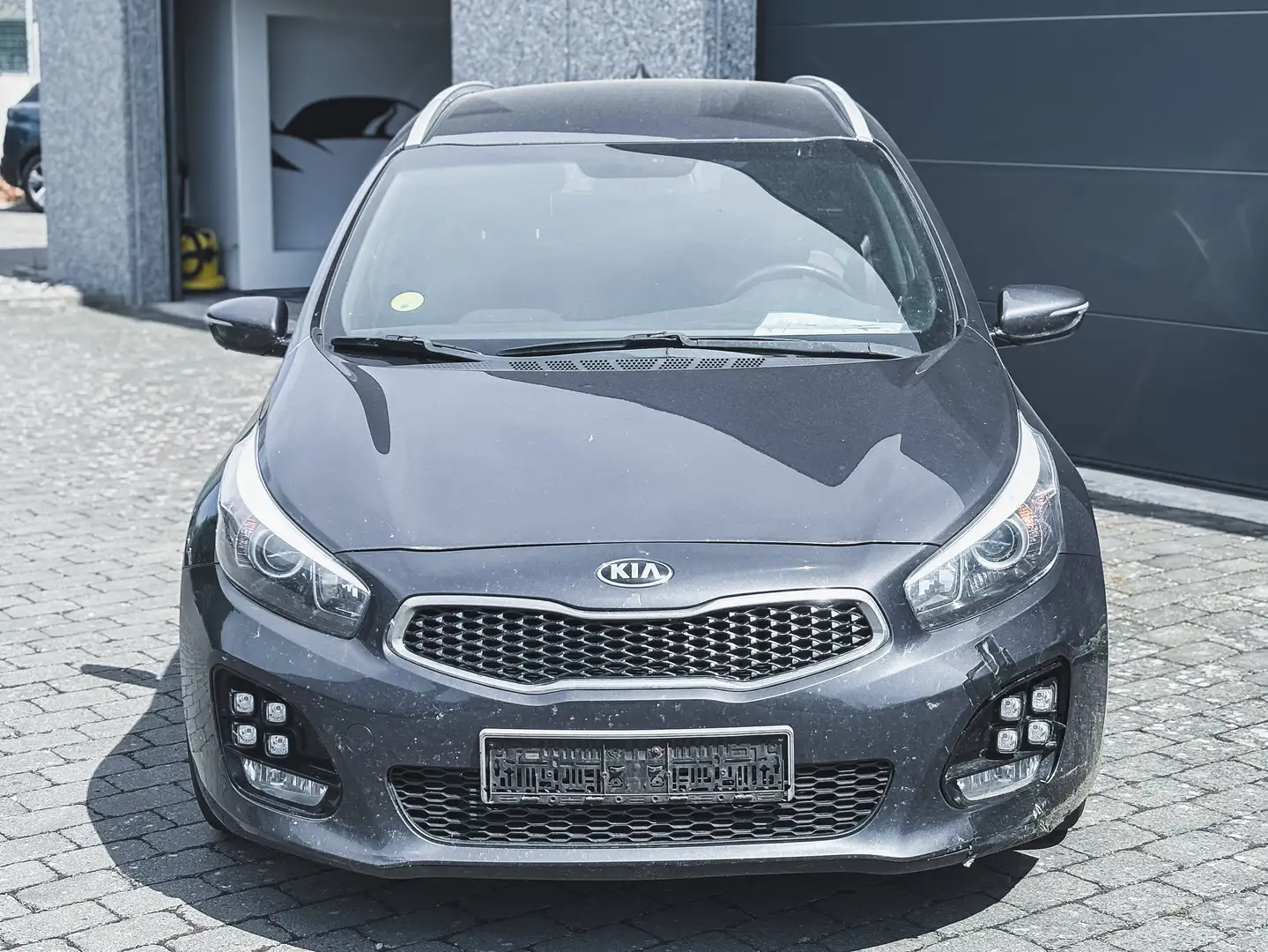 Kia Ceed SW / cee'd SW MARCHAND OU EXPORT ! 1.6 CRDi GT Line, Climx Zwart - 2
