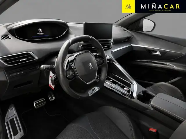Peugeot 5008 view 3