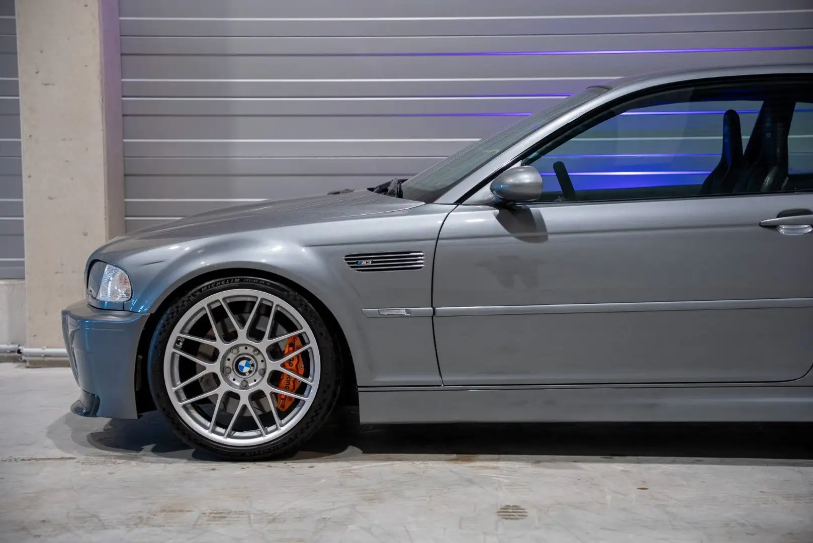 BMW M3 Baureihe M3 Coupe Basis E46 Grau - 2